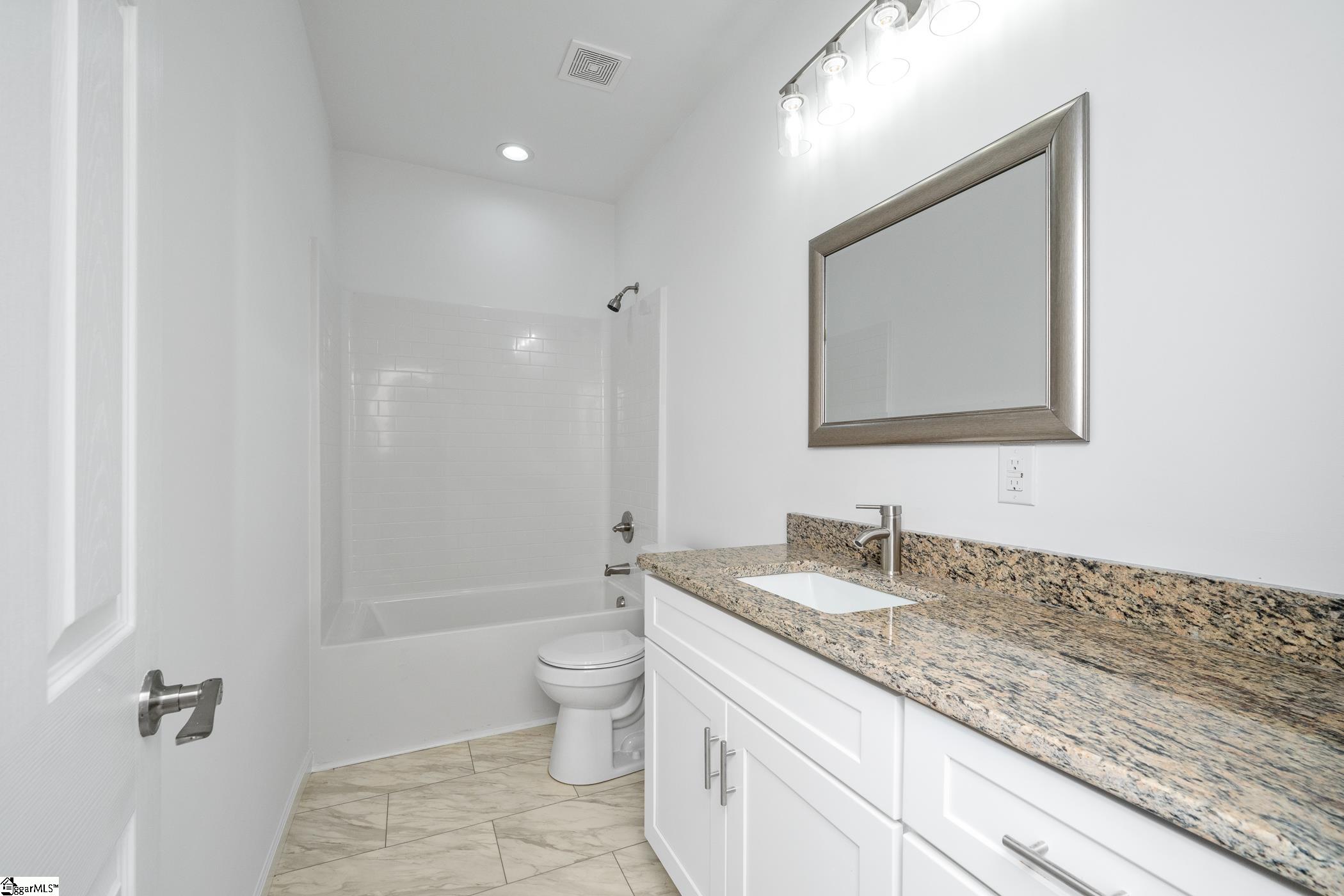 315 W Broad Street Iva, SC 29655