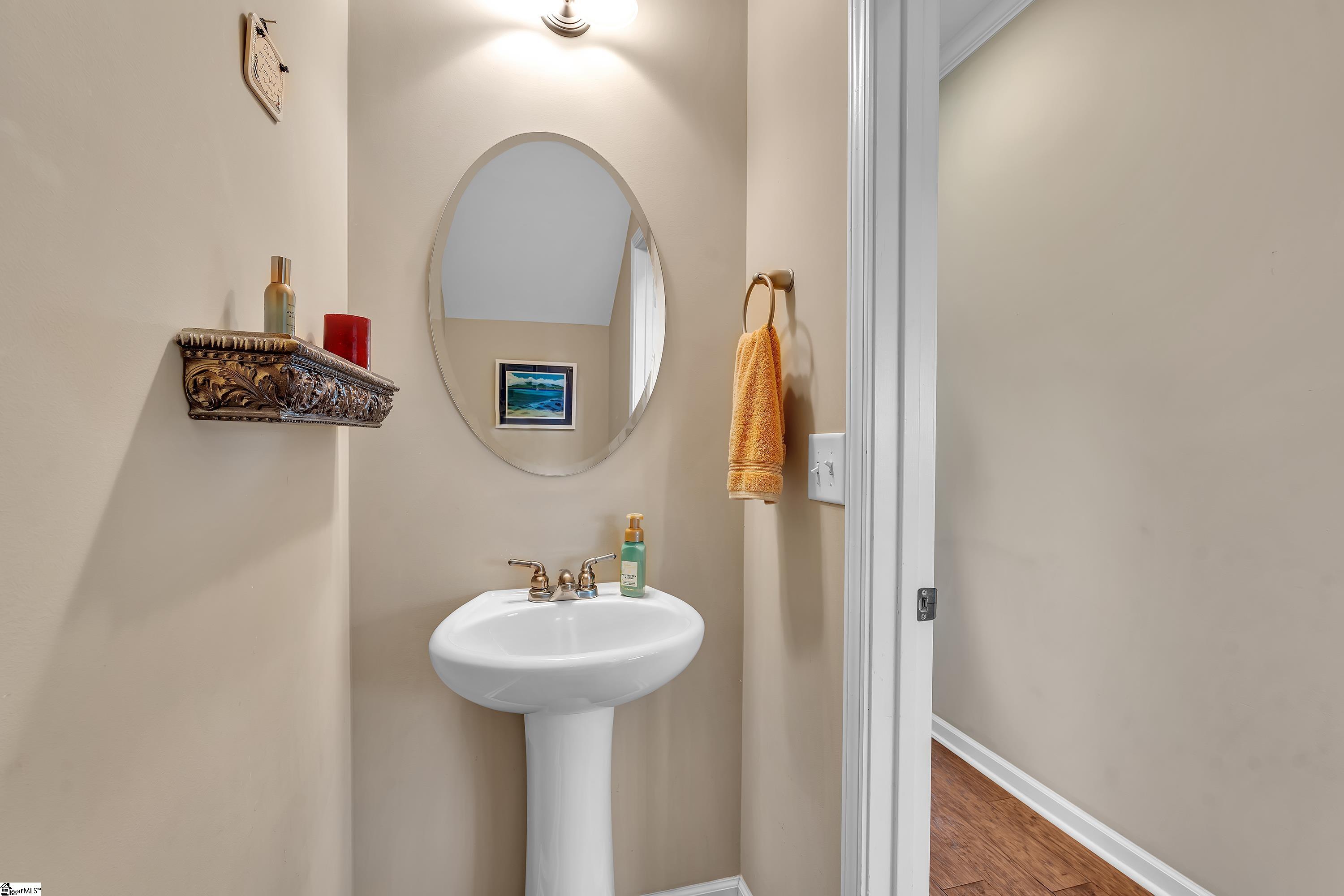 184 Shady Grove Drive Simpsonville, SC 29681