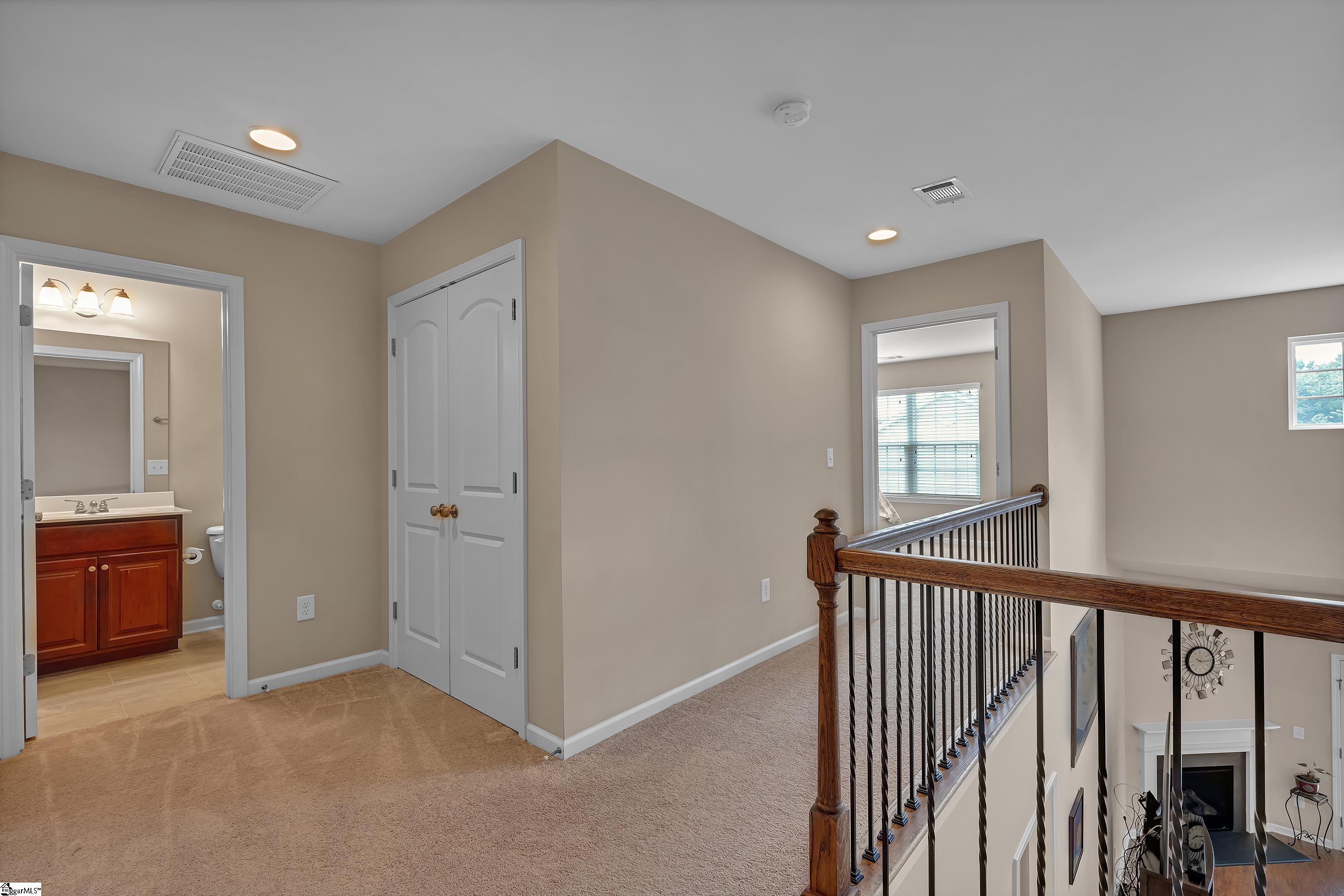 184 Shady Grove Drive Simpsonville, SC 29681