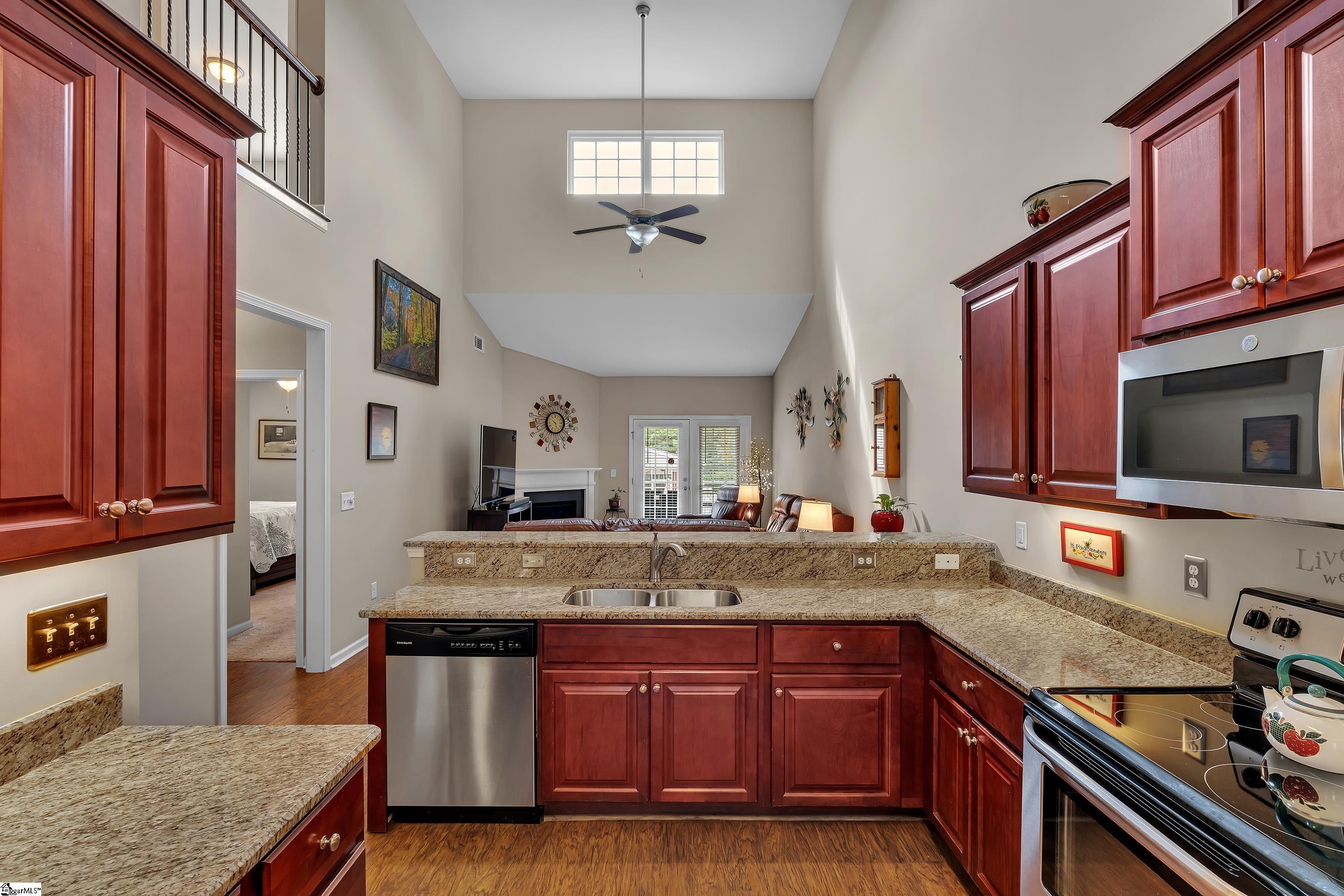 184 Shady Grove Drive Simpsonville, SC 29681