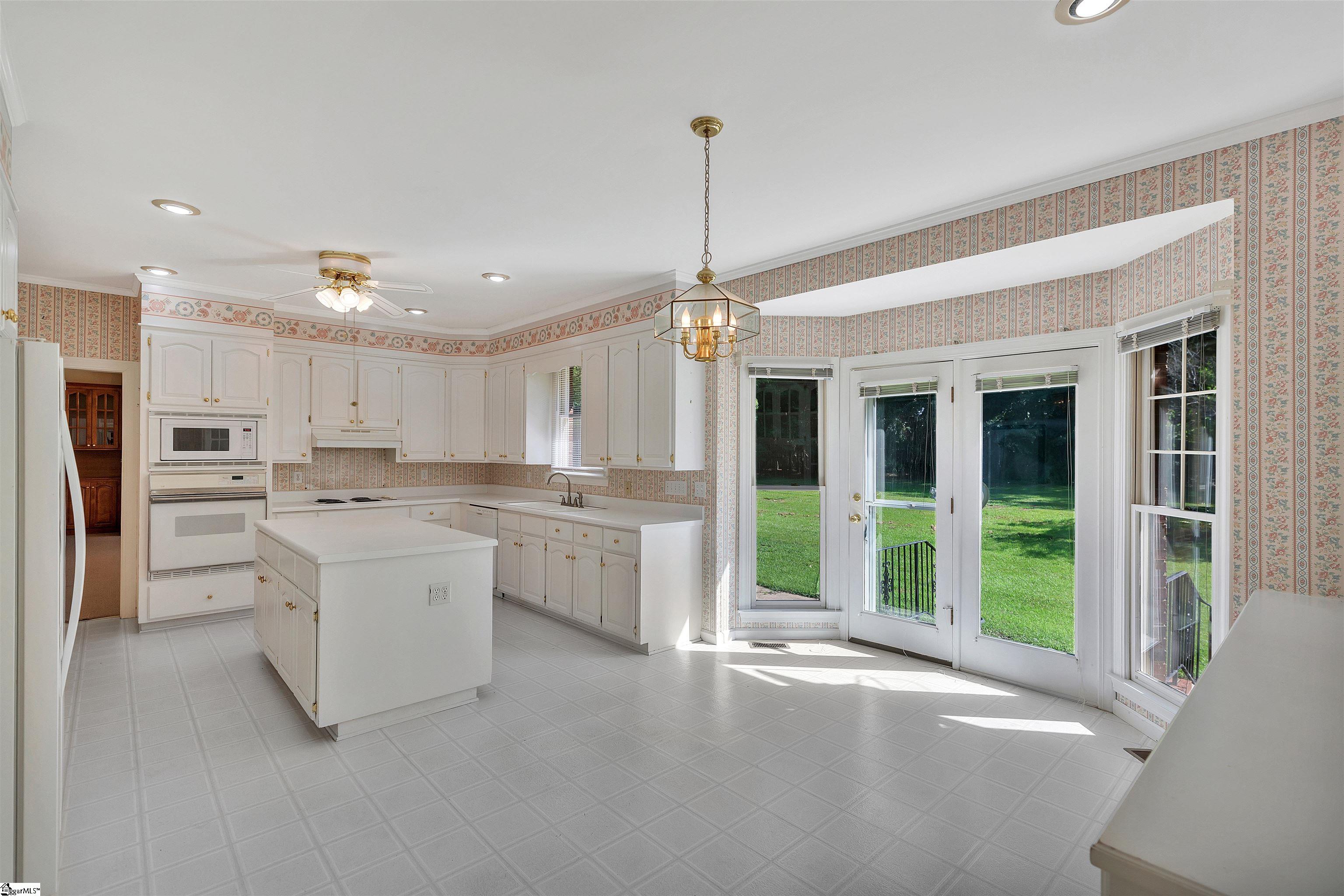 1000 Meadow Lane Anderson, SC 29621