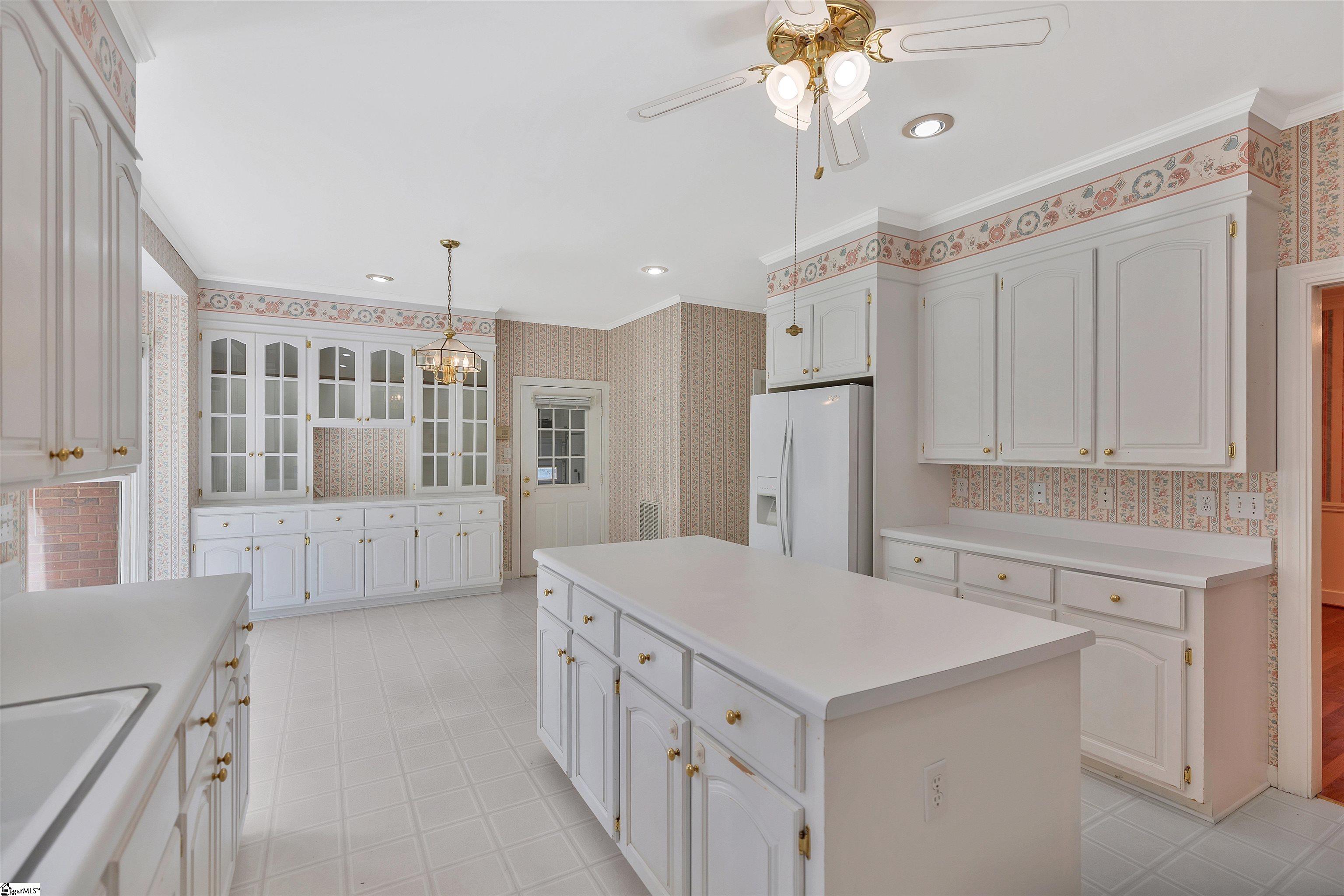 1000 Meadow Lane Anderson, SC 29621