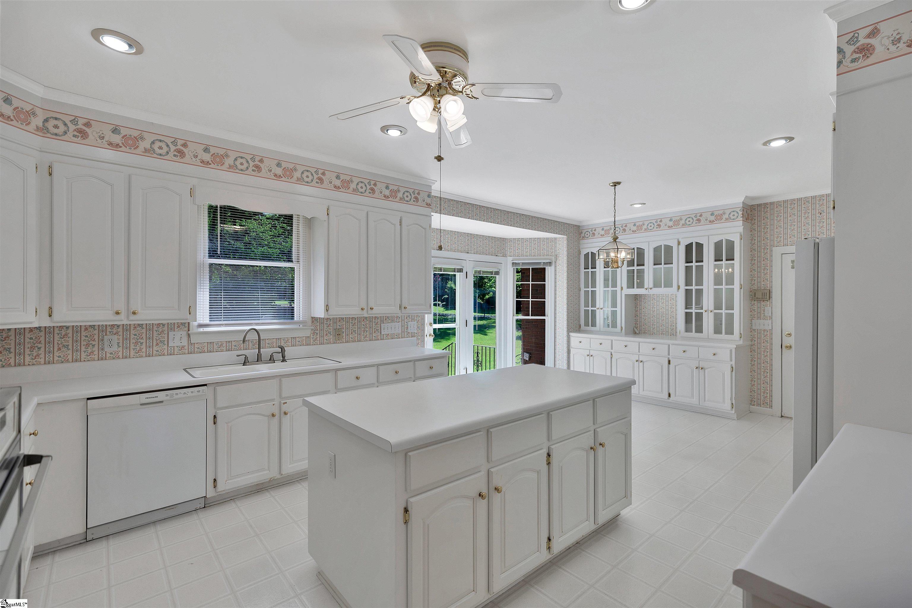 1000 Meadow Lane Anderson, SC 29621