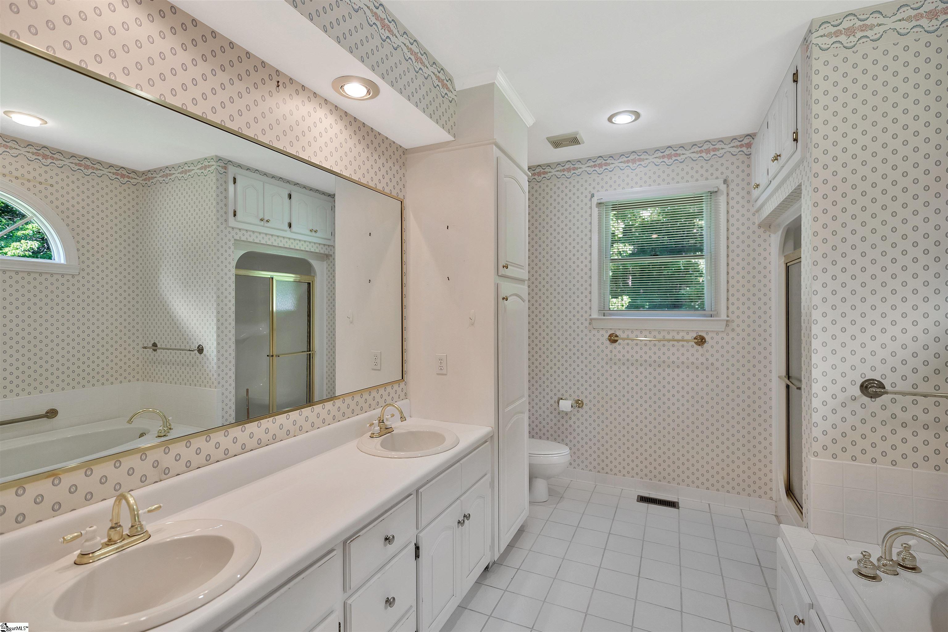 1000 Meadow Lane Anderson, SC 29621