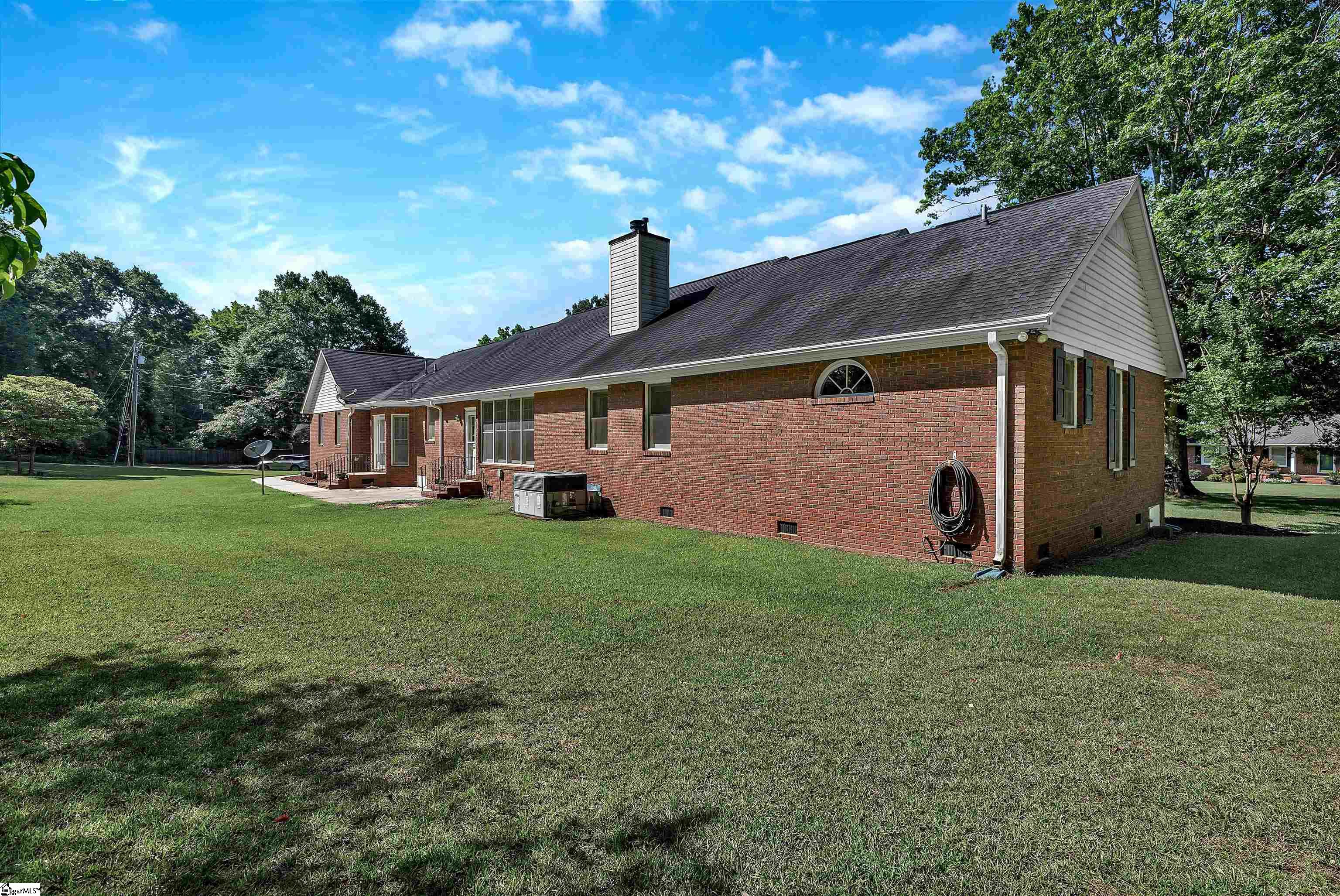 1000 Meadow Lane Anderson, SC 29621