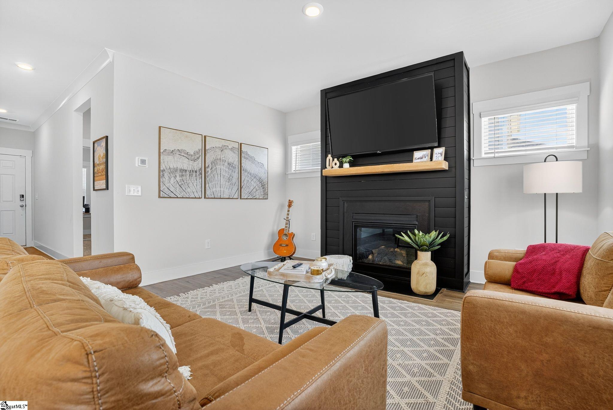 10 Shorncliffe Road Simpsonville, SC 29680