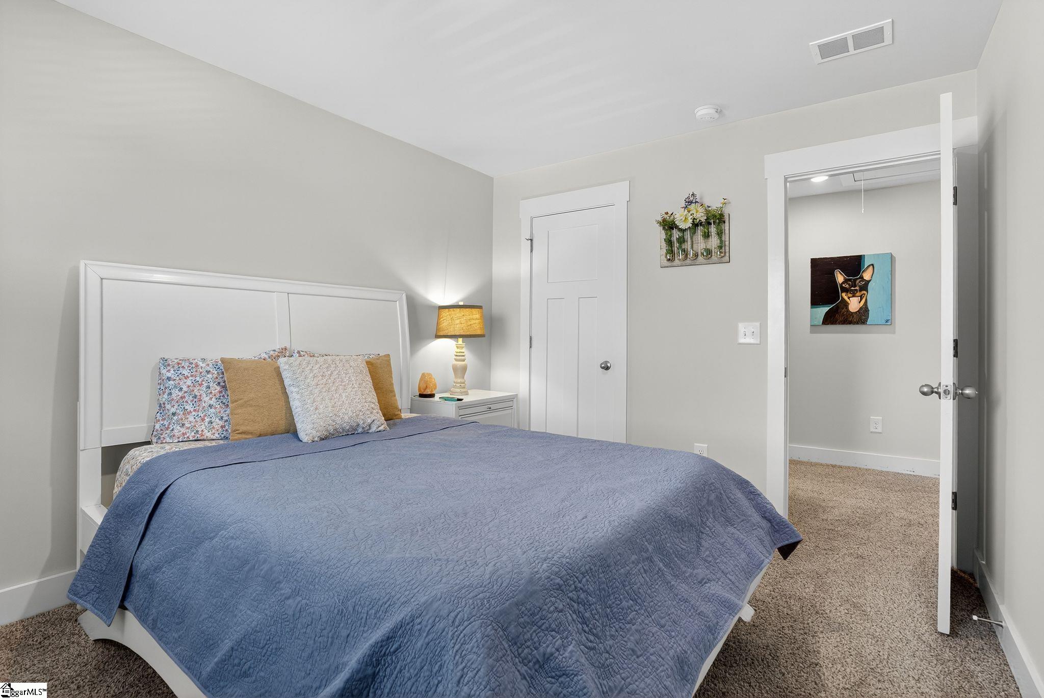 10 Shorncliffe Road Simpsonville, SC 29680