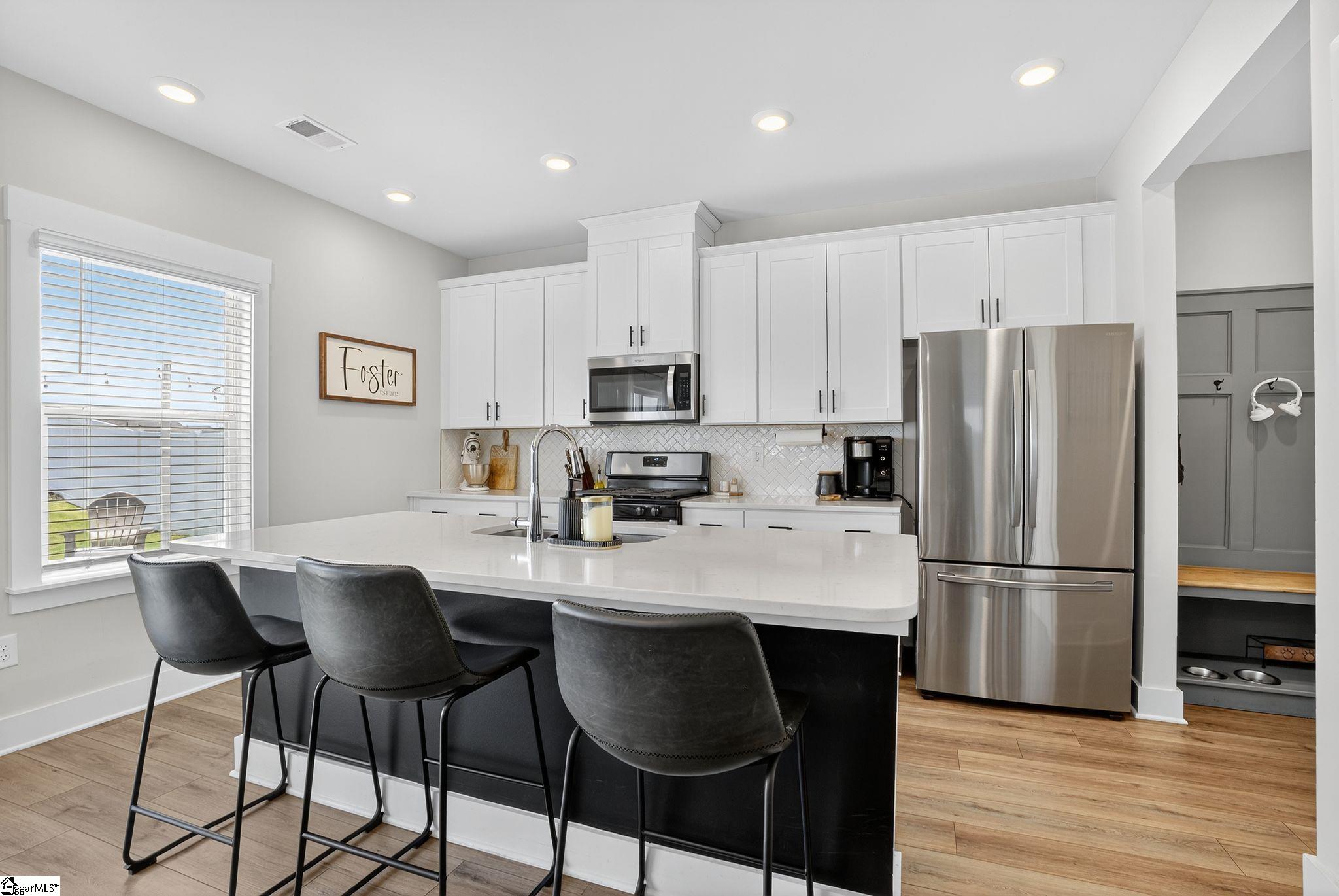 10 Shorncliffe Road Simpsonville, SC 29680