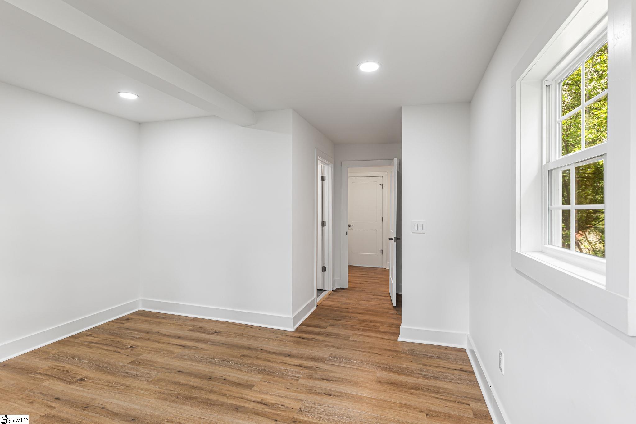 20 Lyncrest Street Greenville, SC 29611