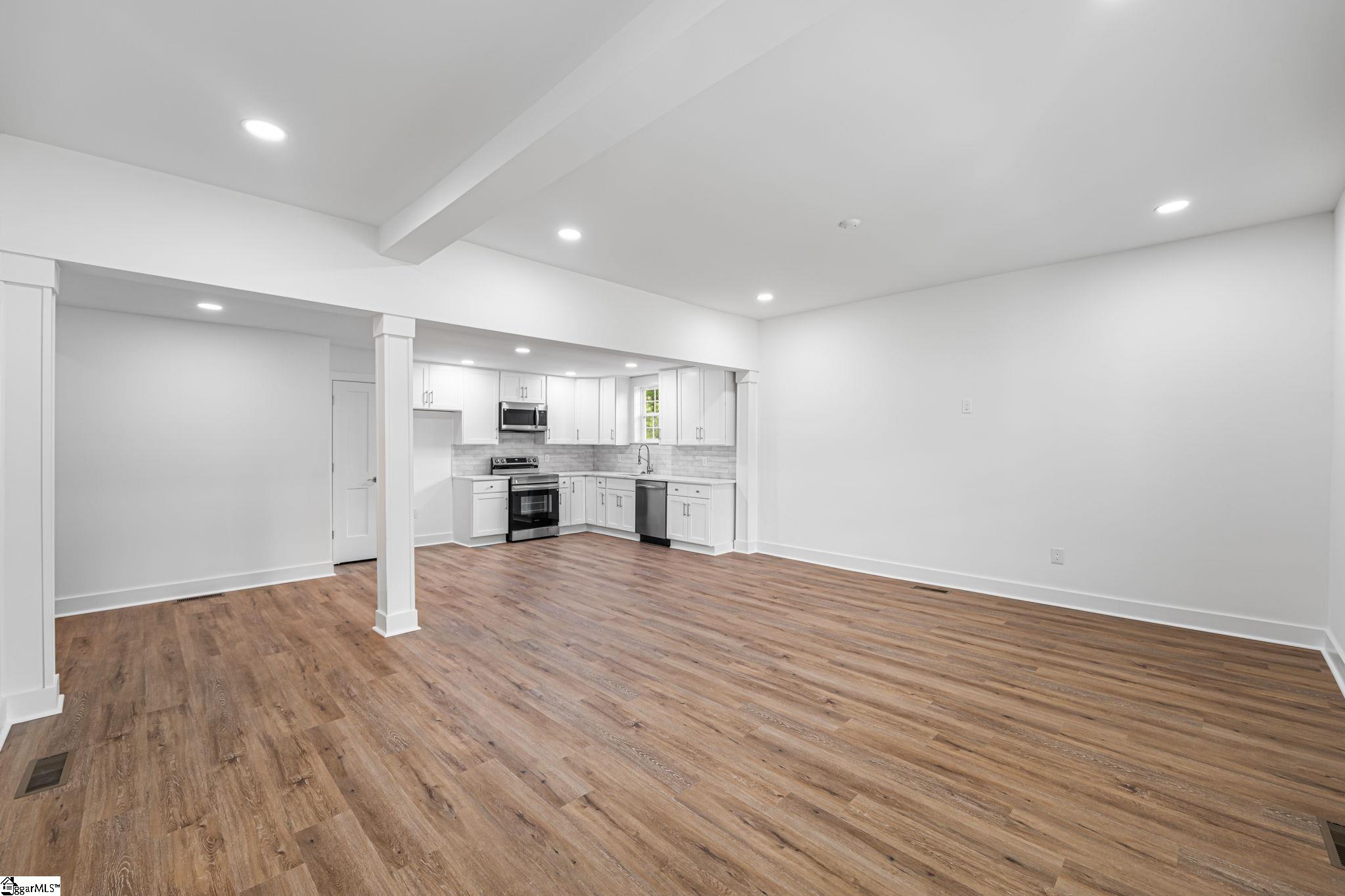 20 Lyncrest Street Greenville, SC 29611