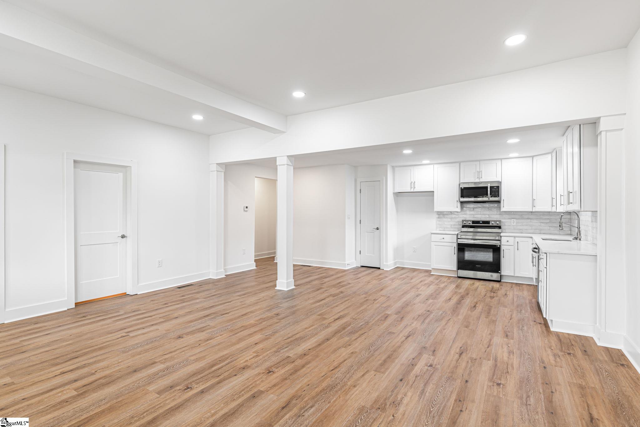 20 Lyncrest Street Greenville, SC 29611