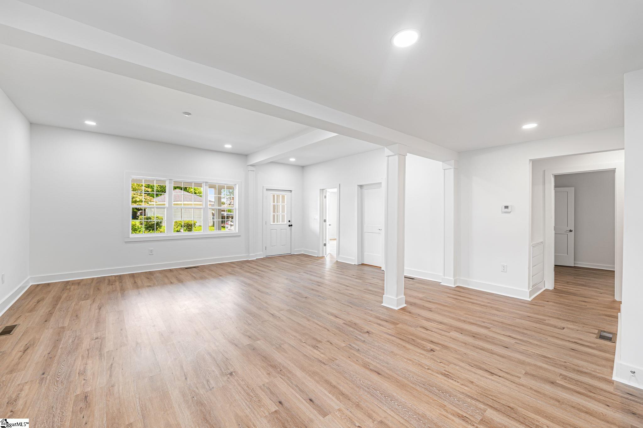 20 Lyncrest Street Greenville, SC 29611