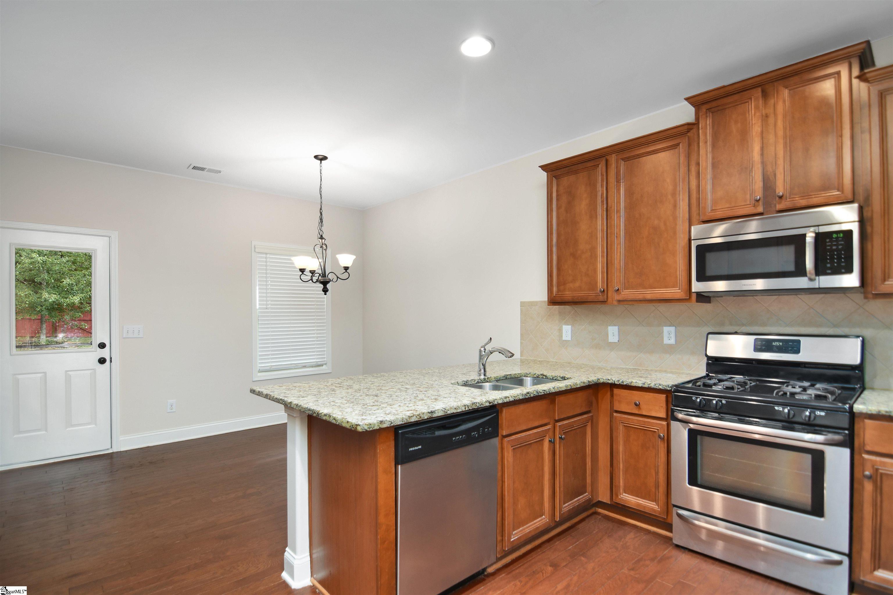 273 Meadow Blossom Way Simpsonville, SC 29681