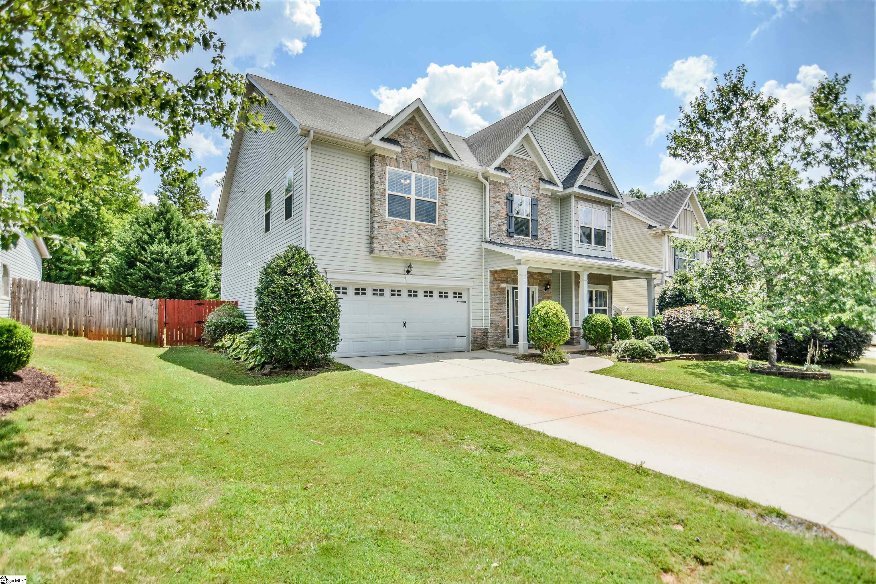 273 Meadow Blossom Way Simpsonville, SC 29681