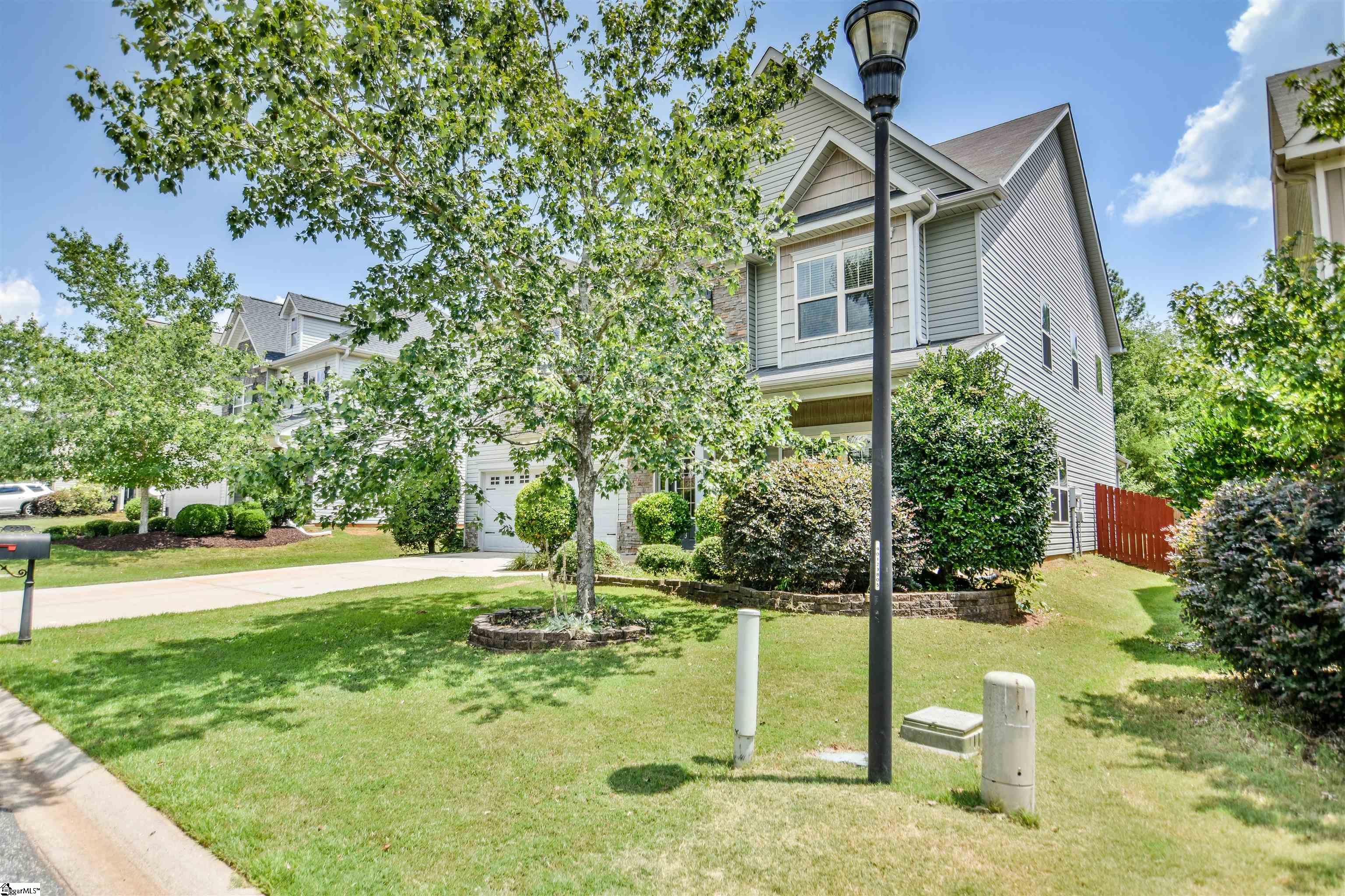 273 Meadow Blossom Way Simpsonville, SC 29681
