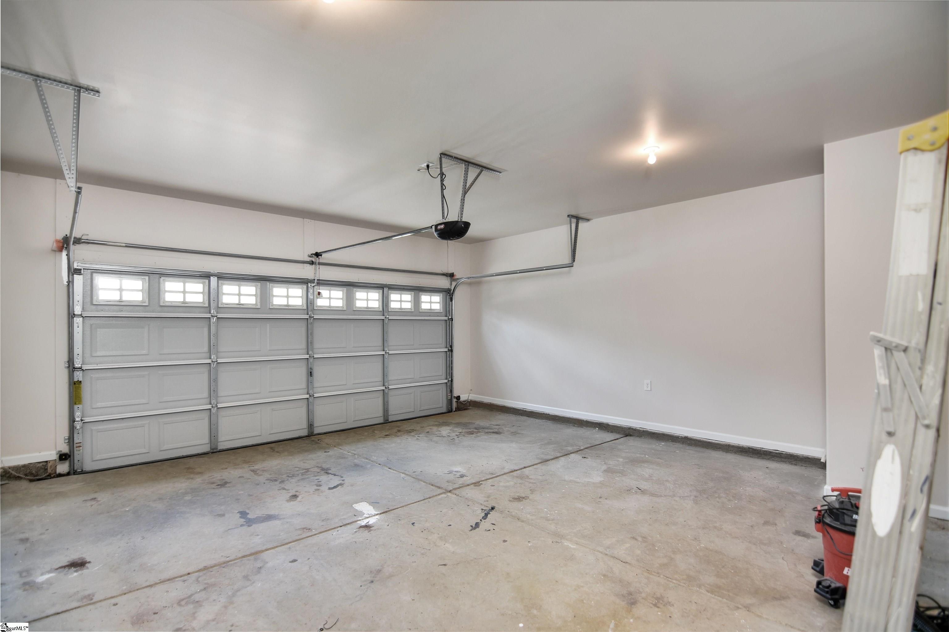273 Meadow Blossom Way Simpsonville, SC 29681