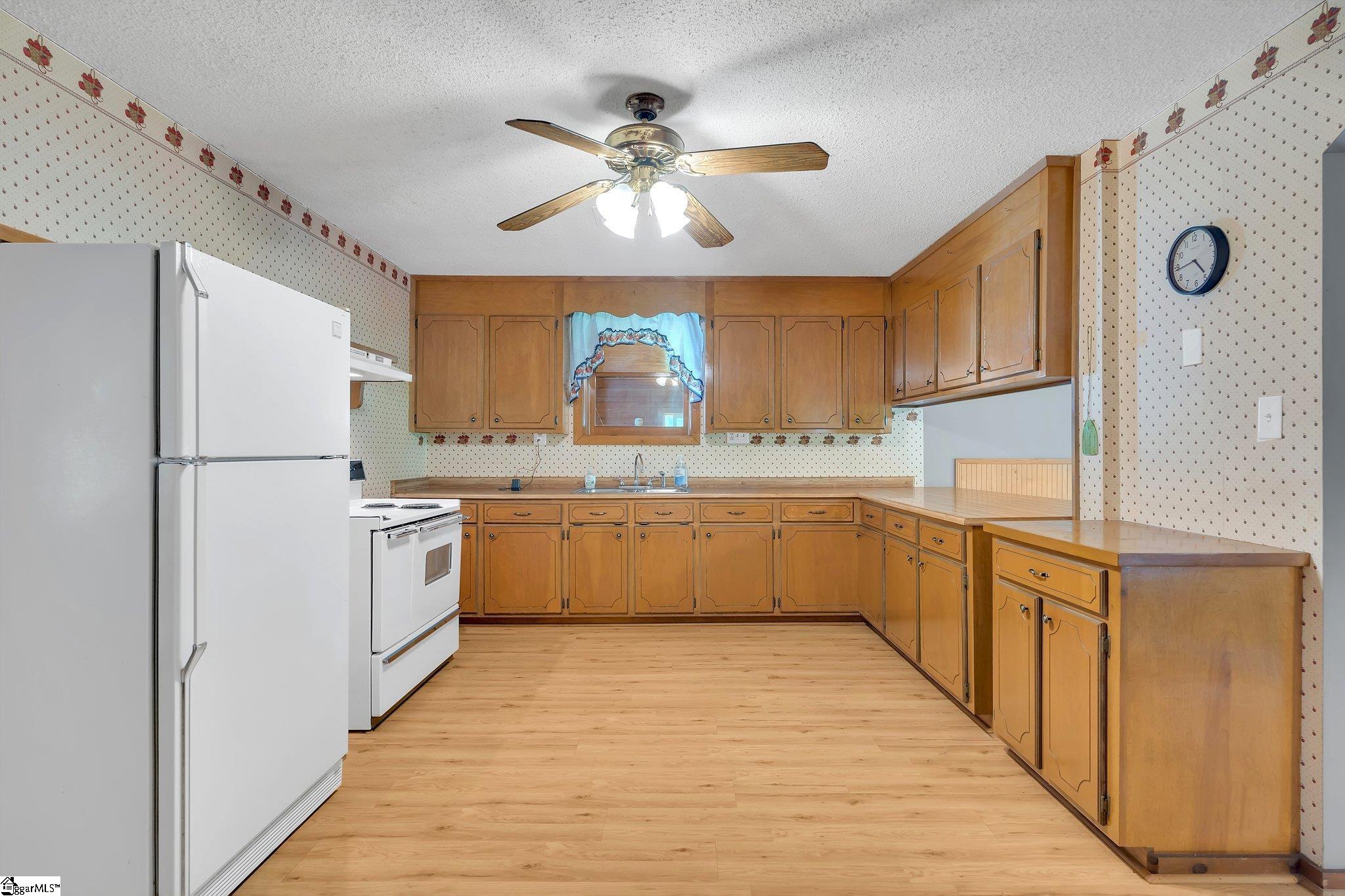 204 Cedar Road Marietta, SC 29661