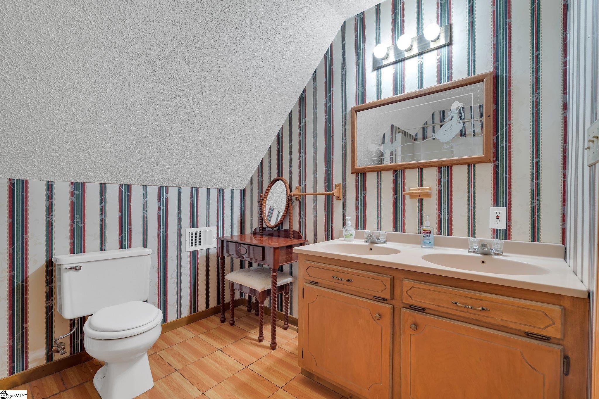 204 Cedar Road Marietta, SC 29661