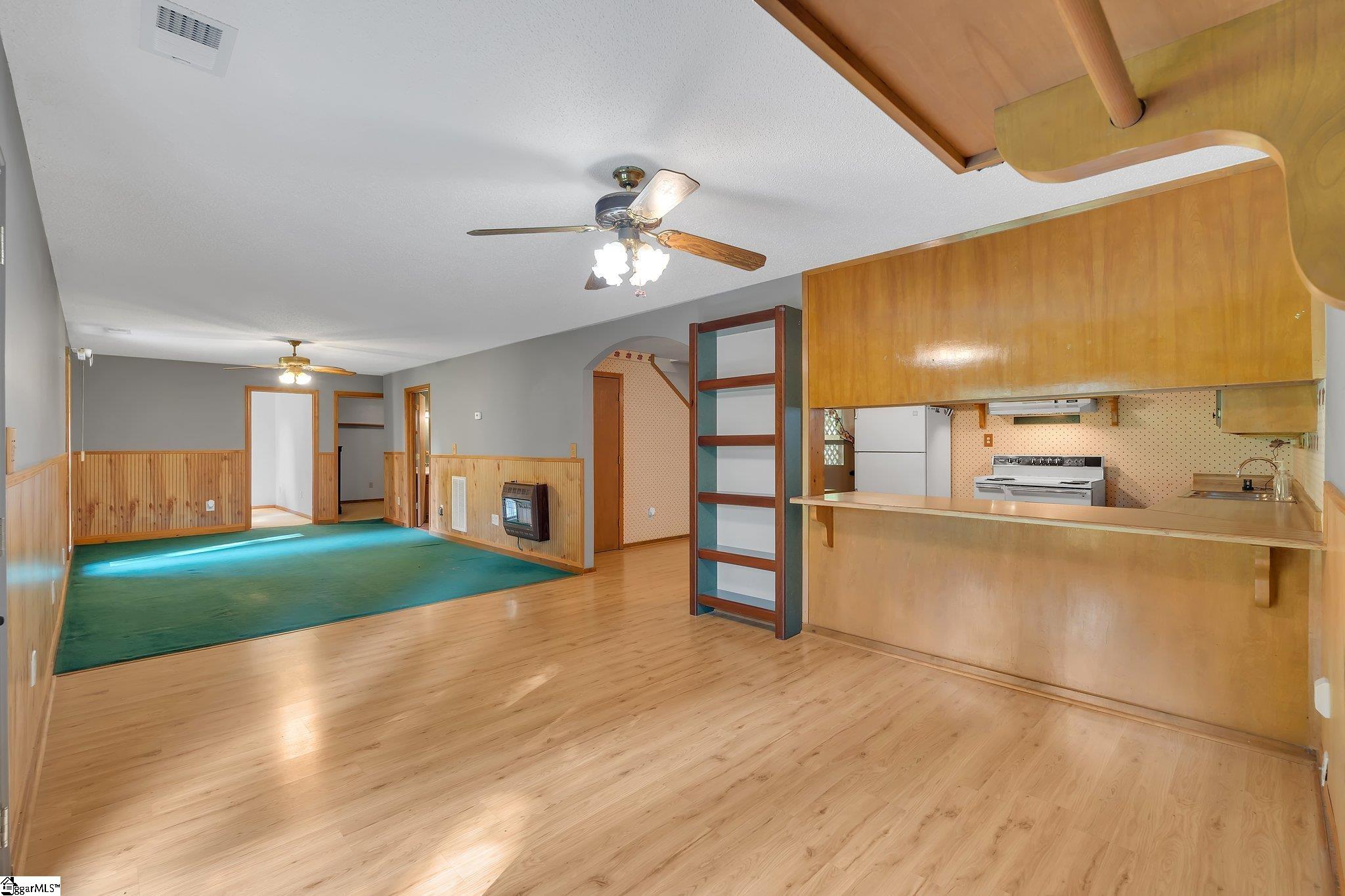 204 Cedar Road Marietta, SC 29661