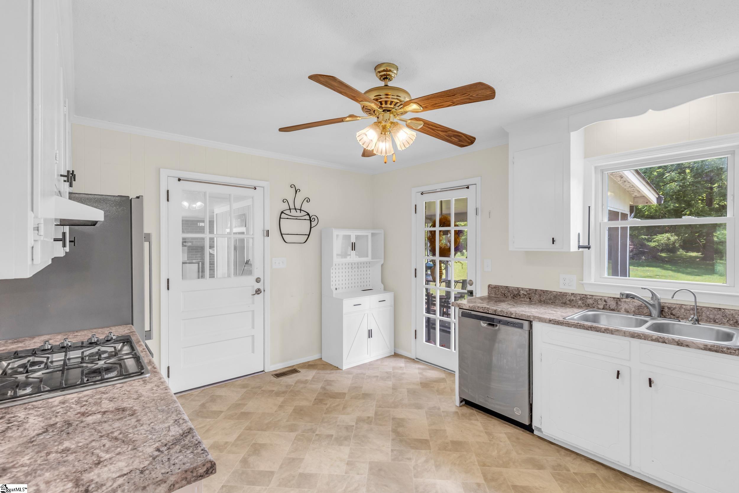 407 Long Forest Circle Anderson, SC 29625