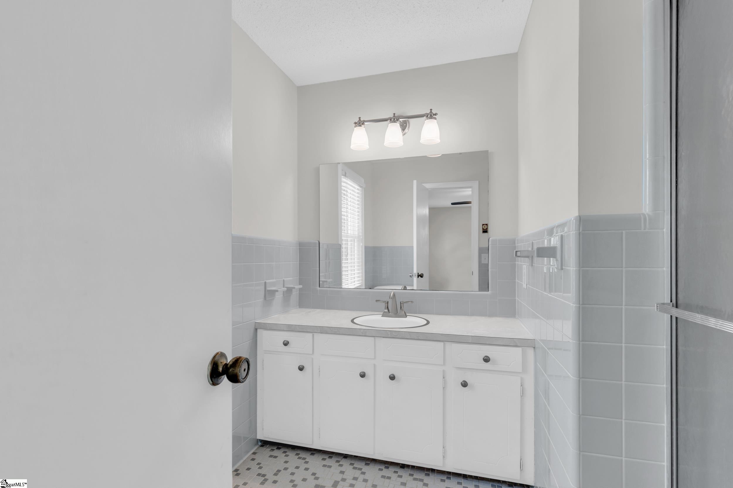 407 Long Forest Circle Anderson, SC 29625
