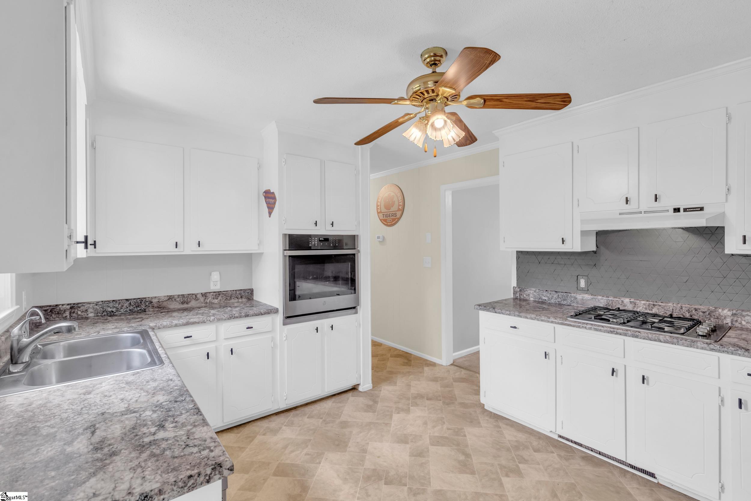 407 Long Forest Circle Anderson, SC 29625