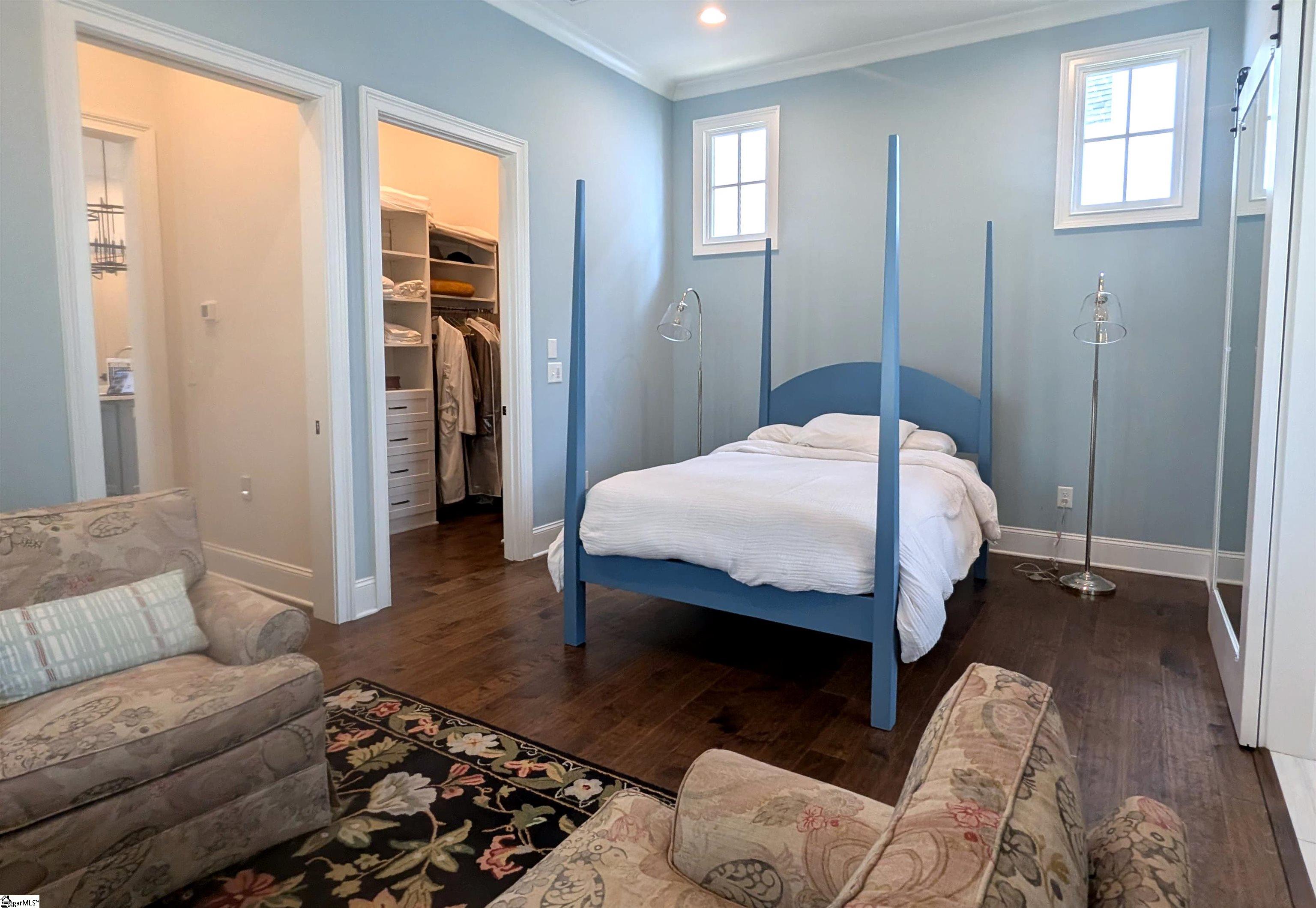 6 Bristow Drive Greenville, SC 29615