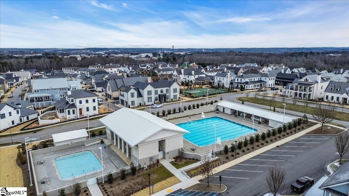 6 Bristow Drive Greenville, SC 29615