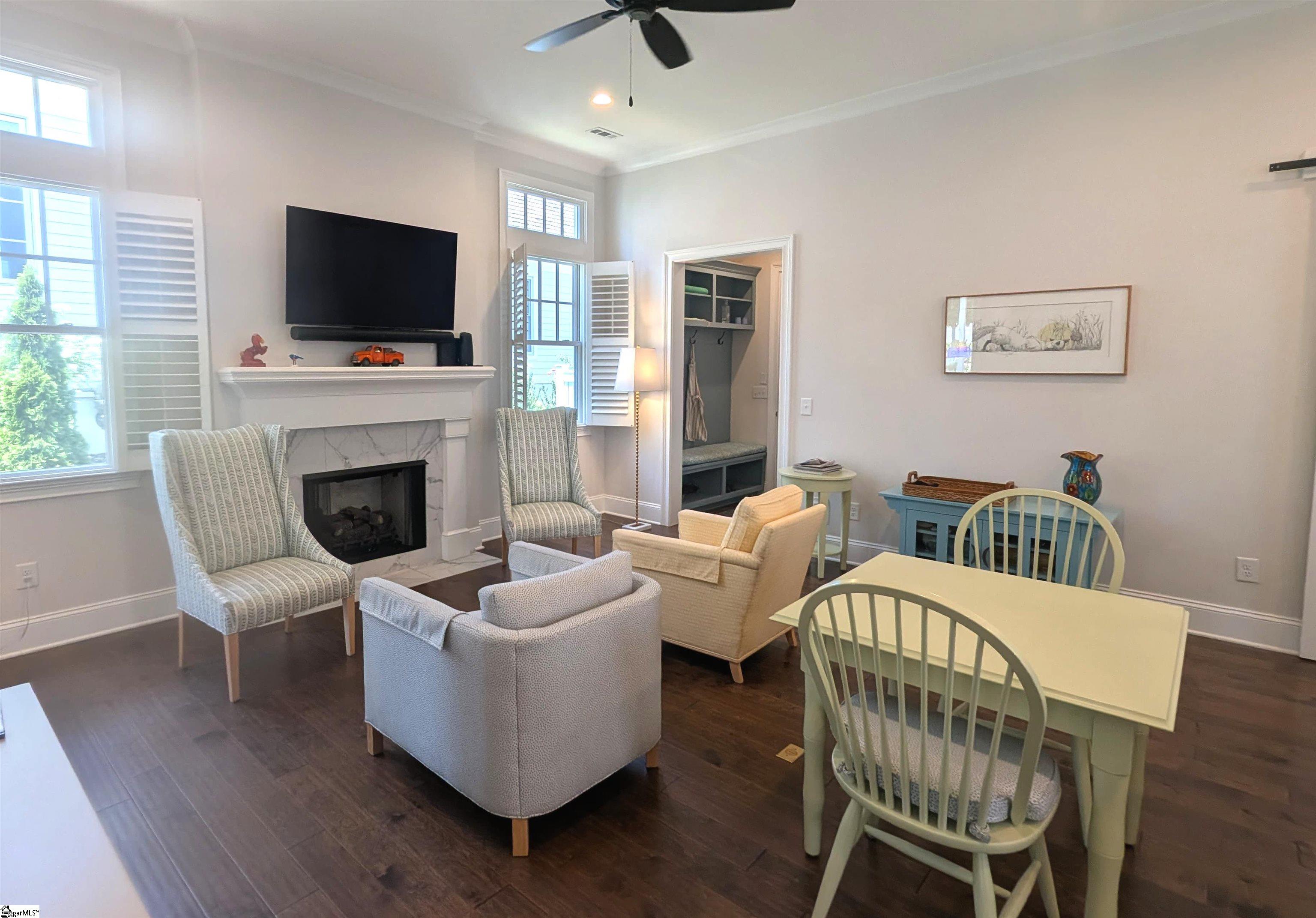 6 Bristow Drive Greenville, SC 29615