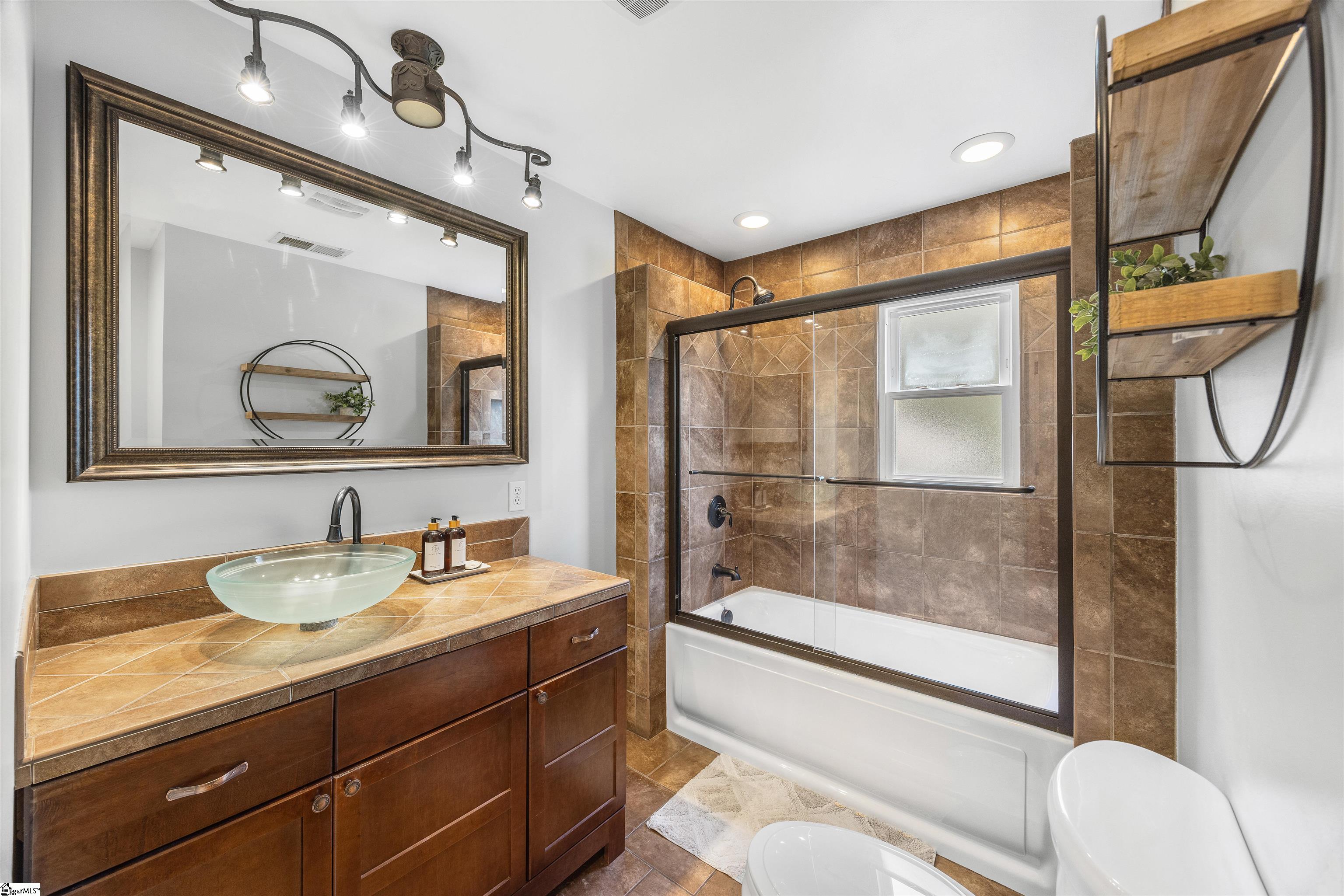 223 E Powers Drive Easley, SC 29640
