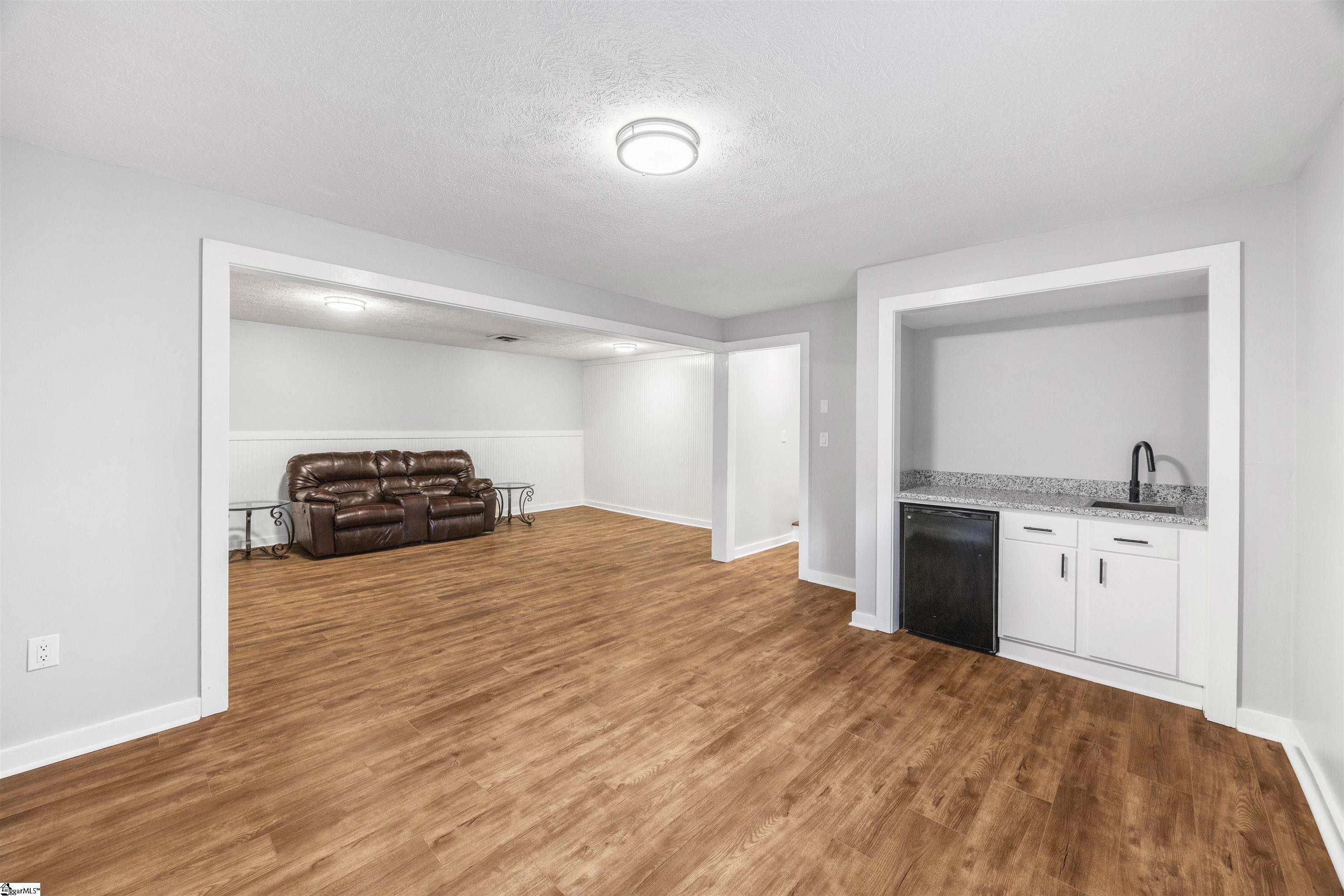 223 E Powers Drive Easley, SC 29640