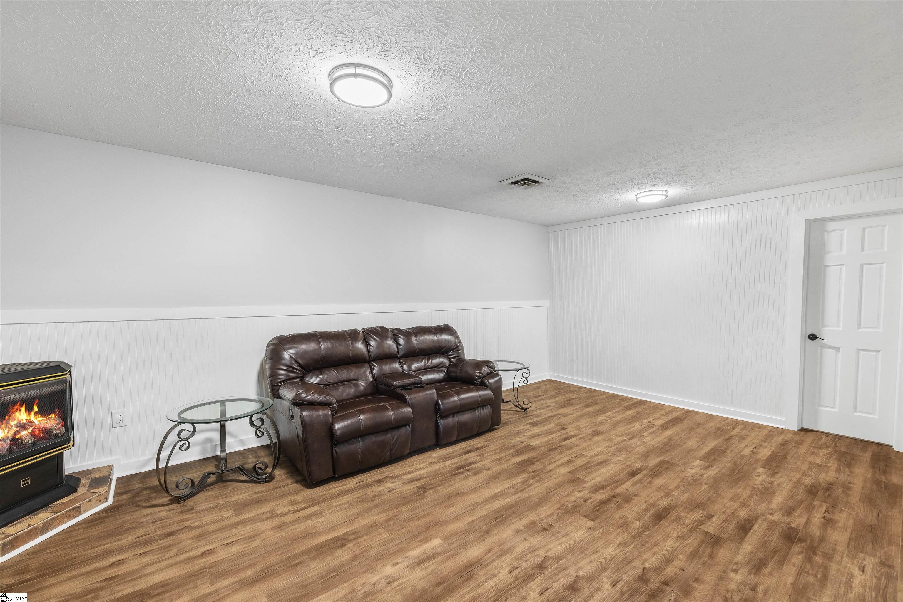 223 E Powers Drive Easley, SC 29640