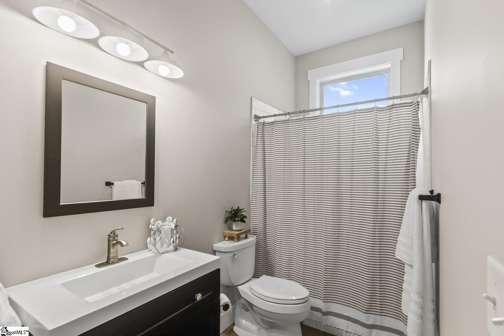 308 Treetops Drive Seneca, SC 29672