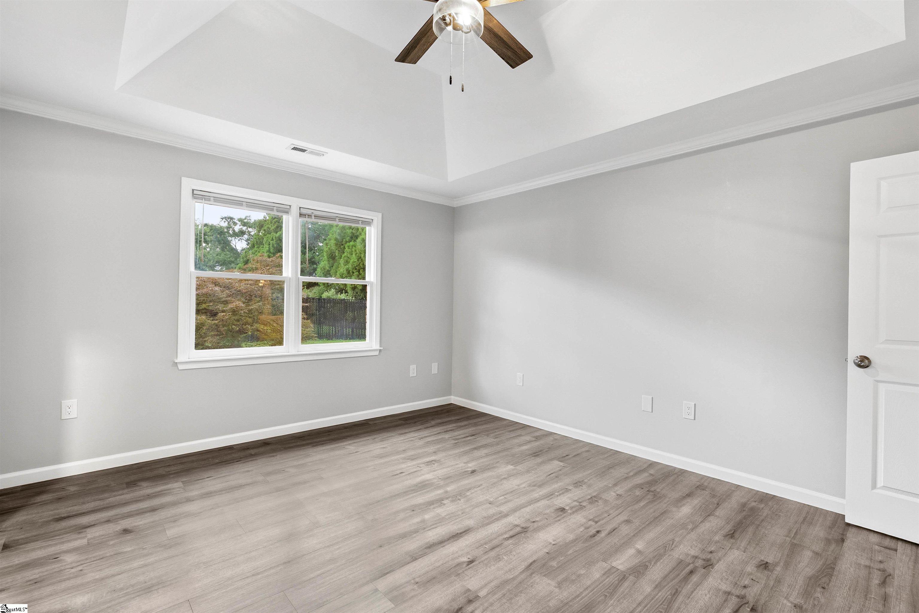 102 Hidden Ridge Drive Spartanburg, SC 29301