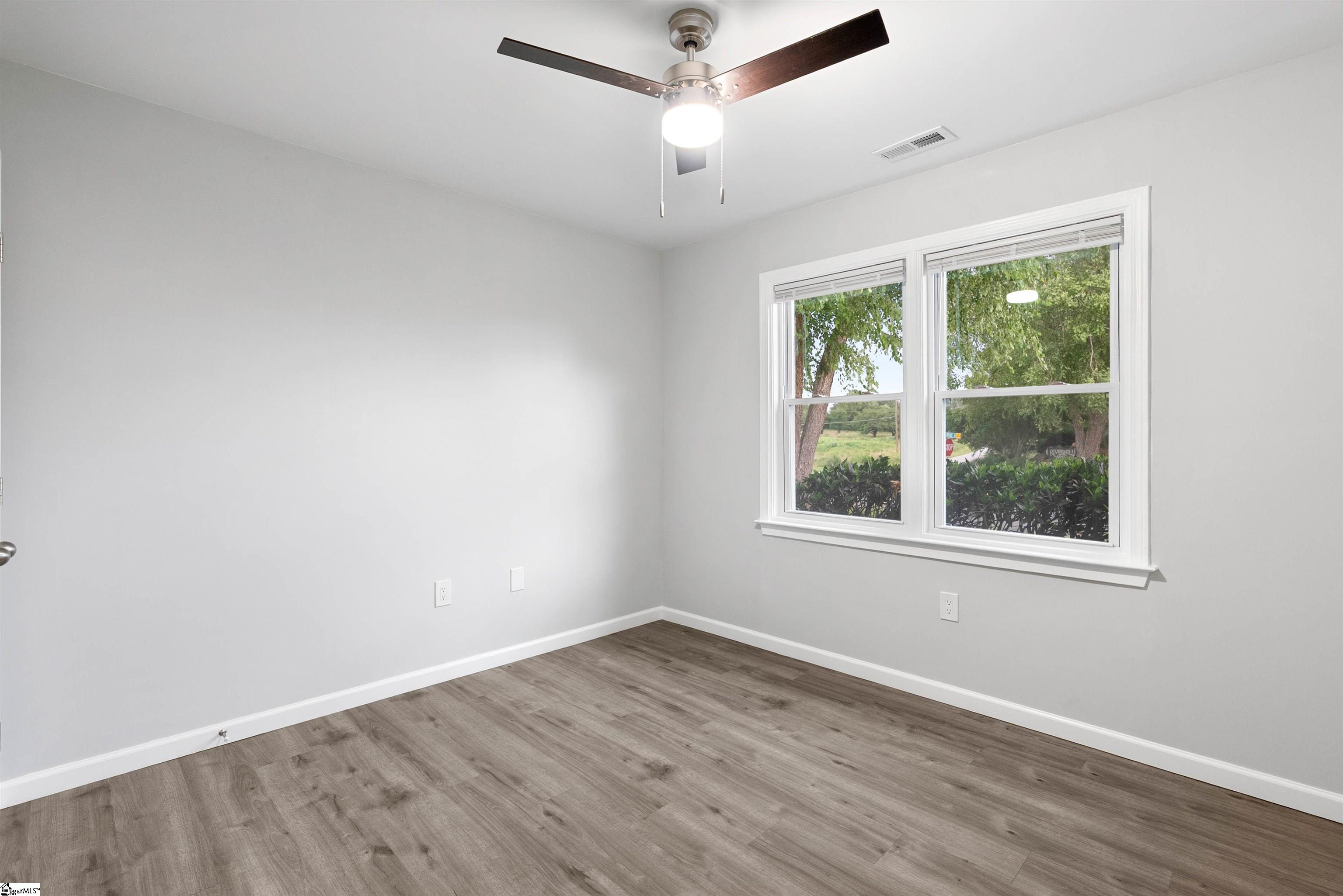 102 Hidden Ridge Drive Spartanburg, SC 29301