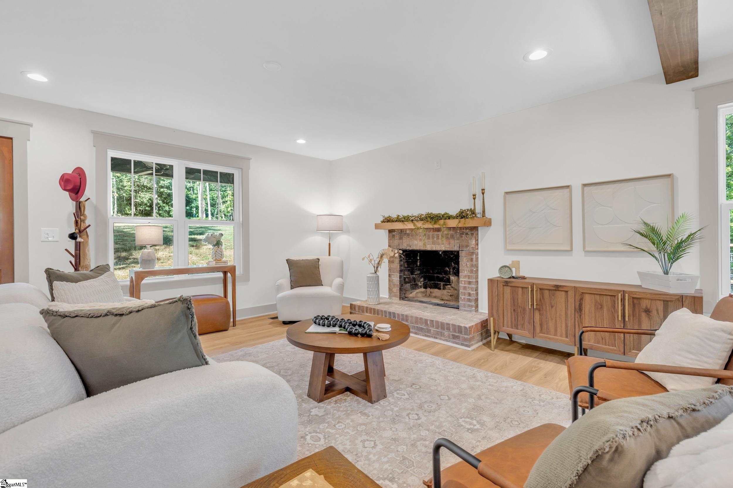 204 Dove Hill Circle Easley, SC 29640