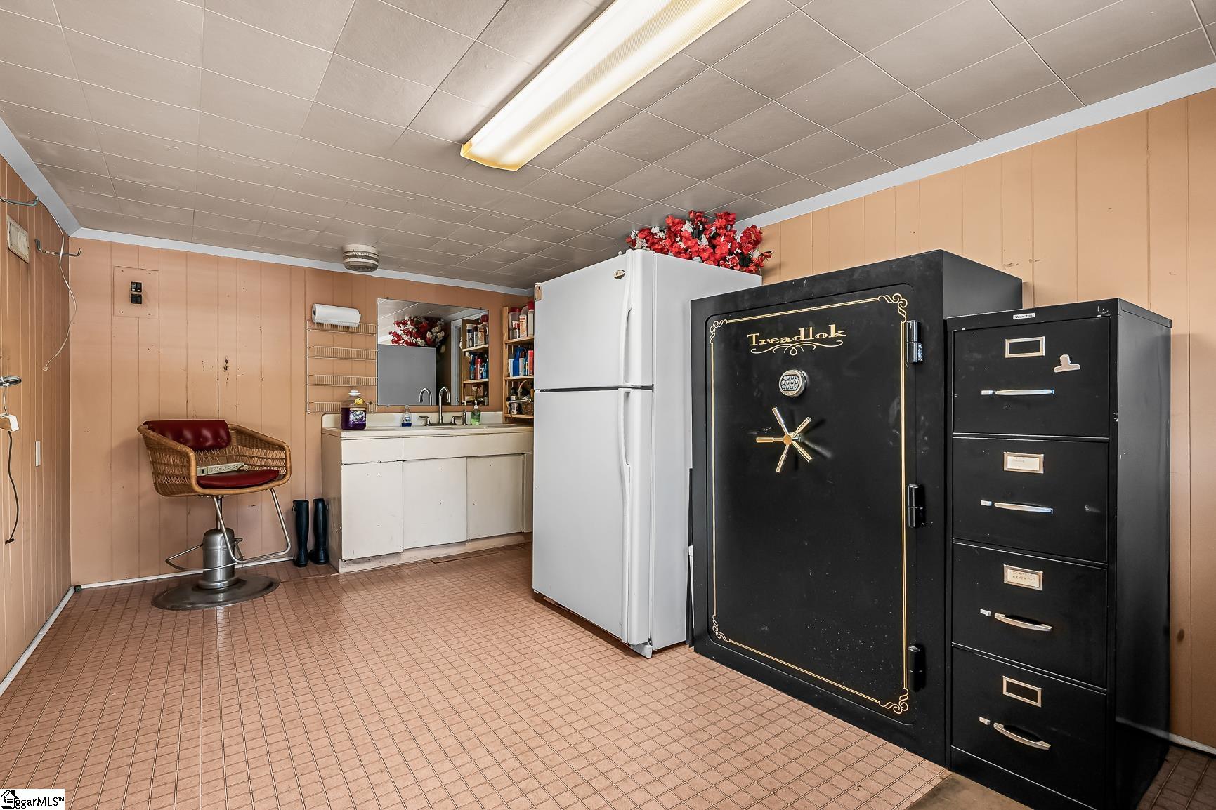 22 Hammett Street Piedmont, SC 29673
