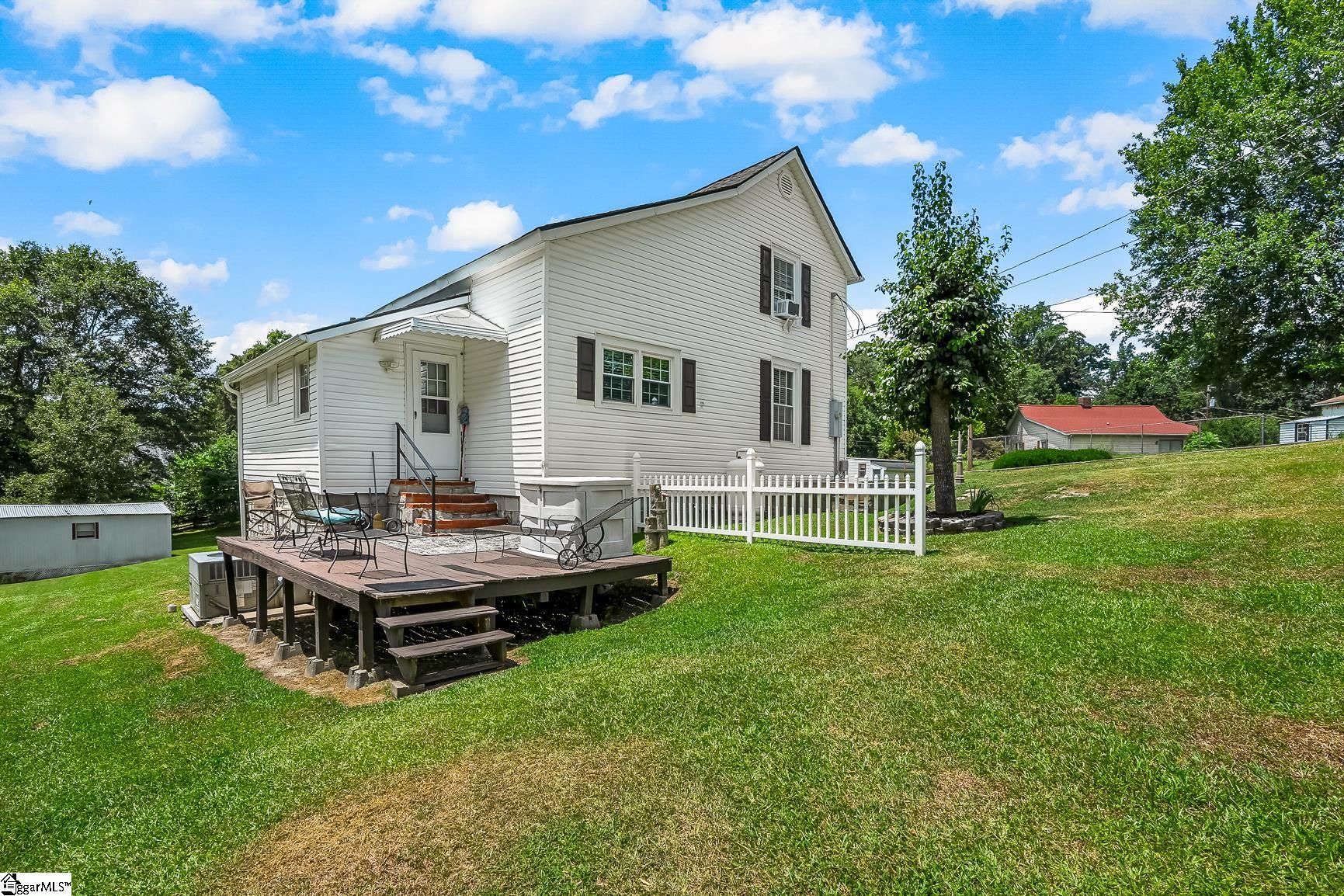 22 Hammett Street Piedmont, SC 29673