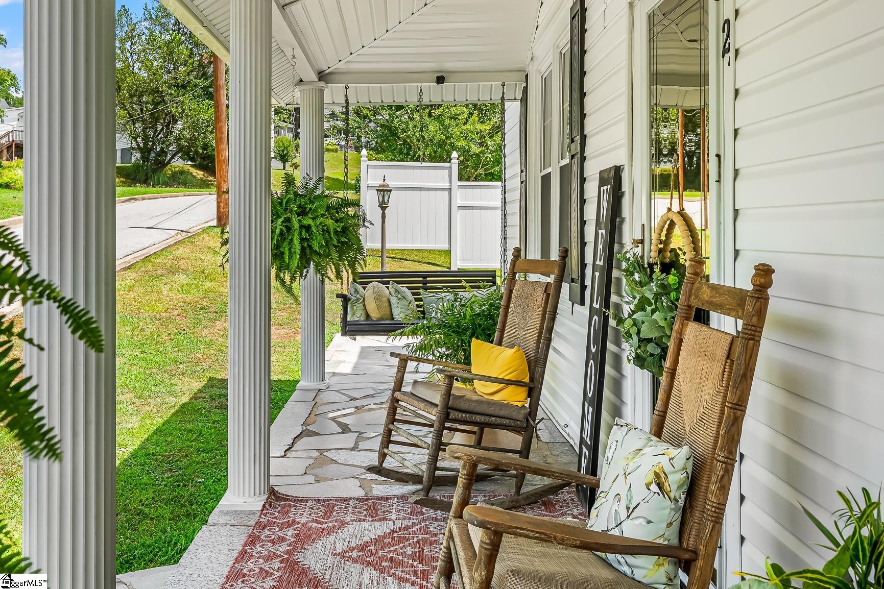 22 Hammett Street Piedmont, SC 29673