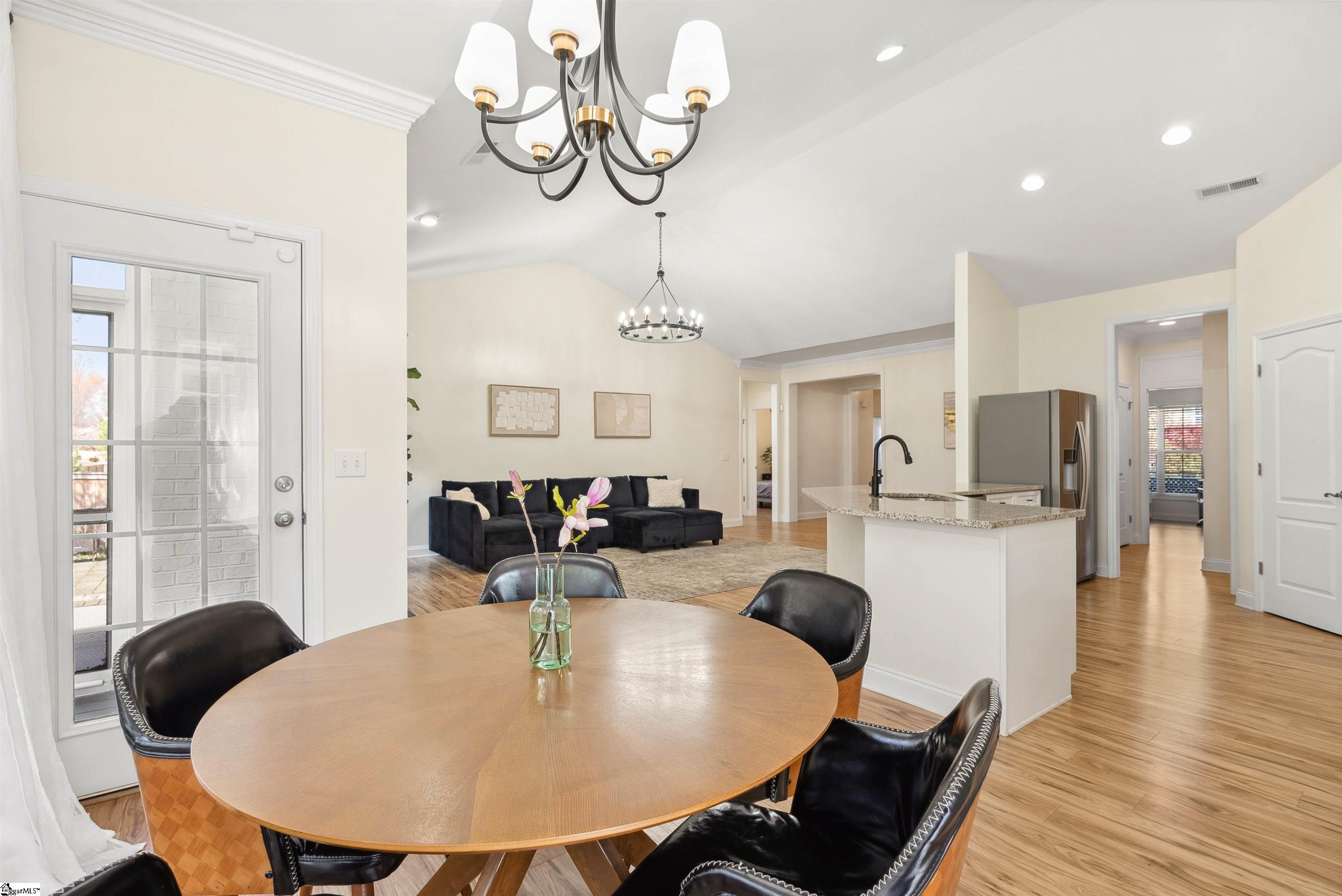 822 Ashmont Lane Boiling Springs, SC 29316