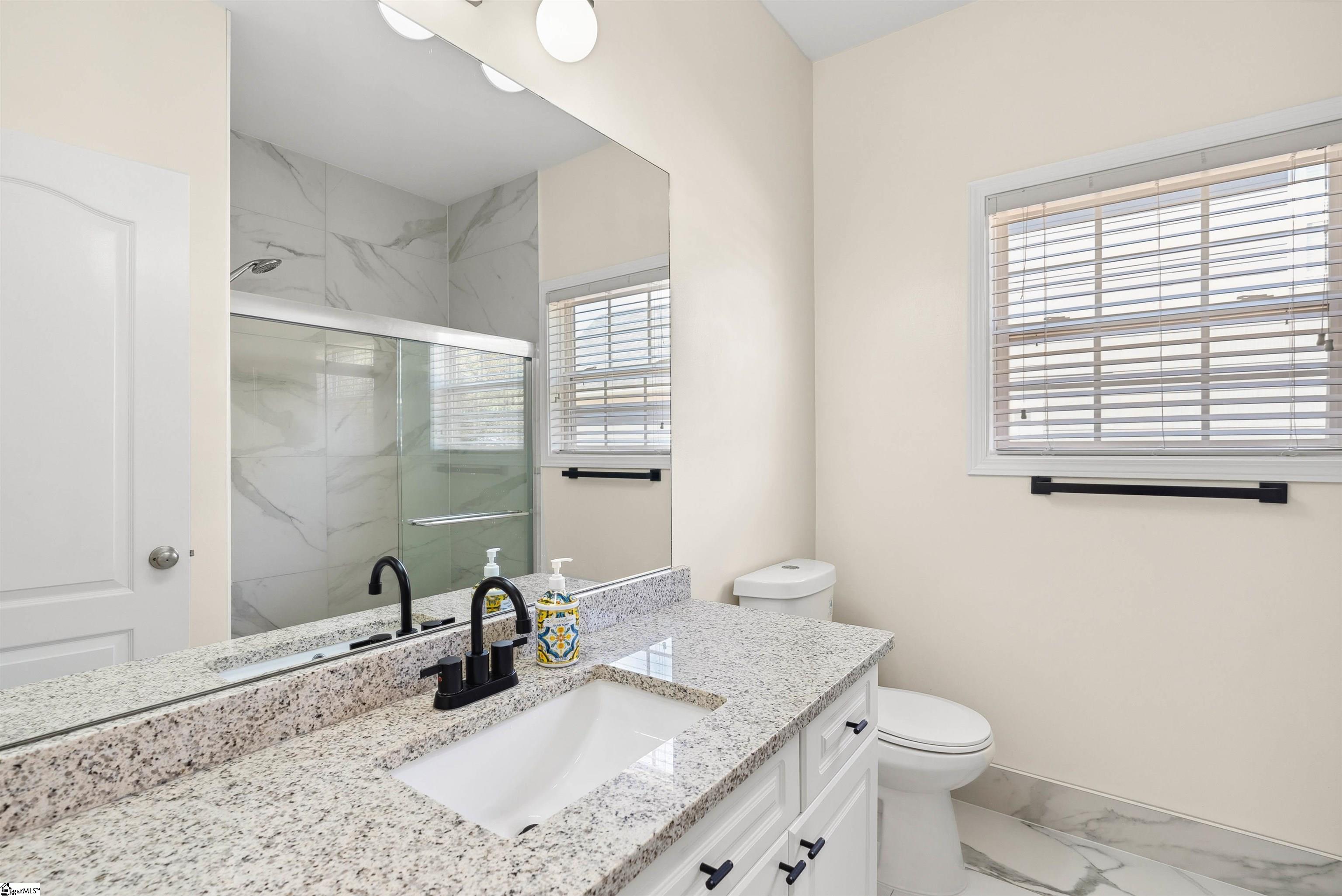 822 Ashmont Lane Boiling Springs, SC 29316