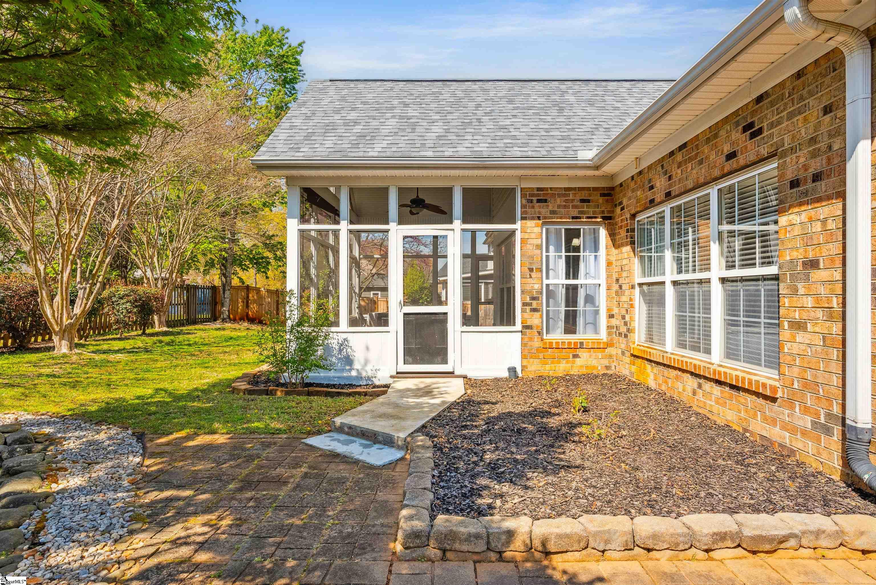 822 Ashmont Lane Boiling Springs, SC 29316