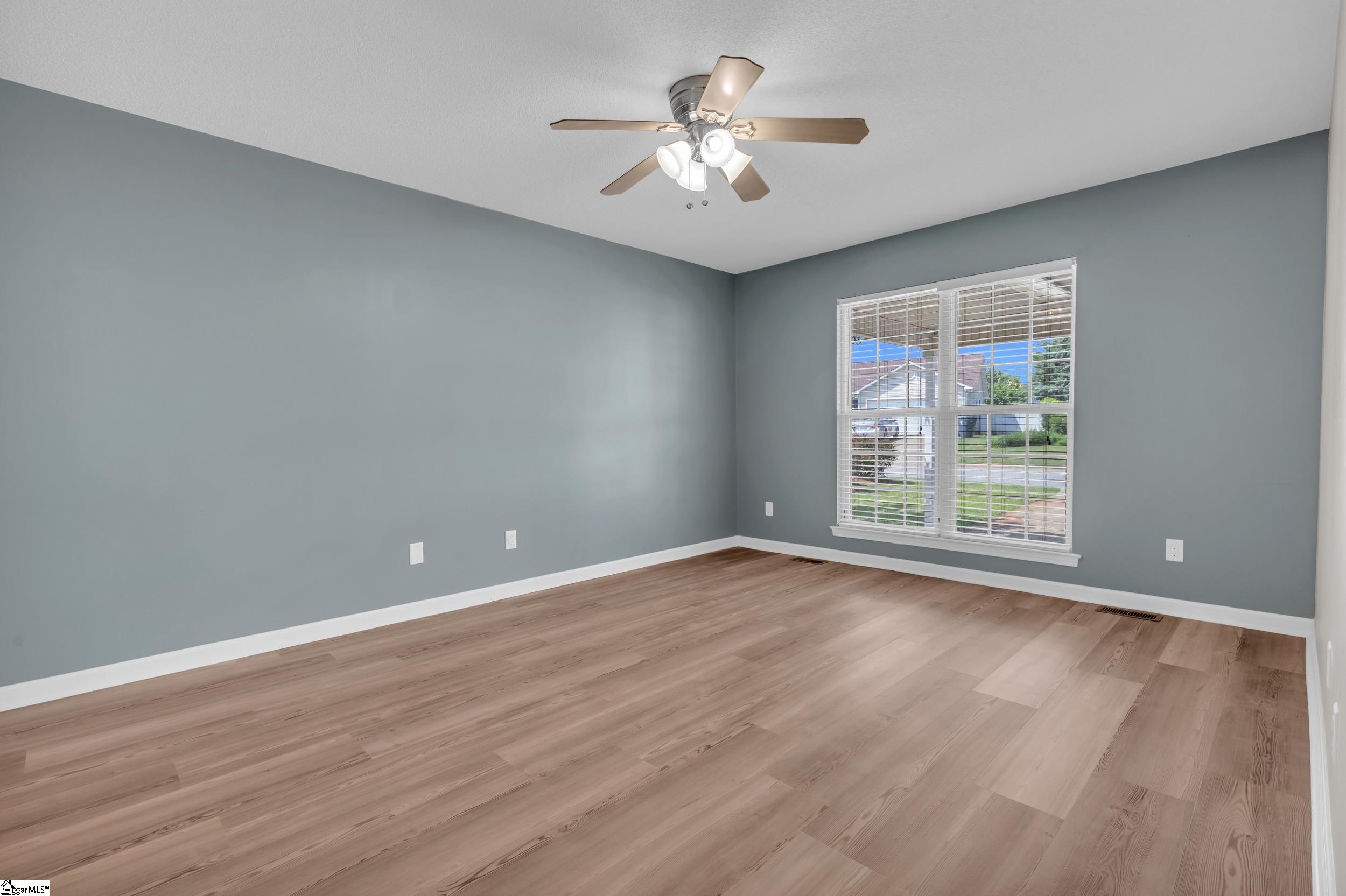 330 Split Oak Lane Inman, SC 29349