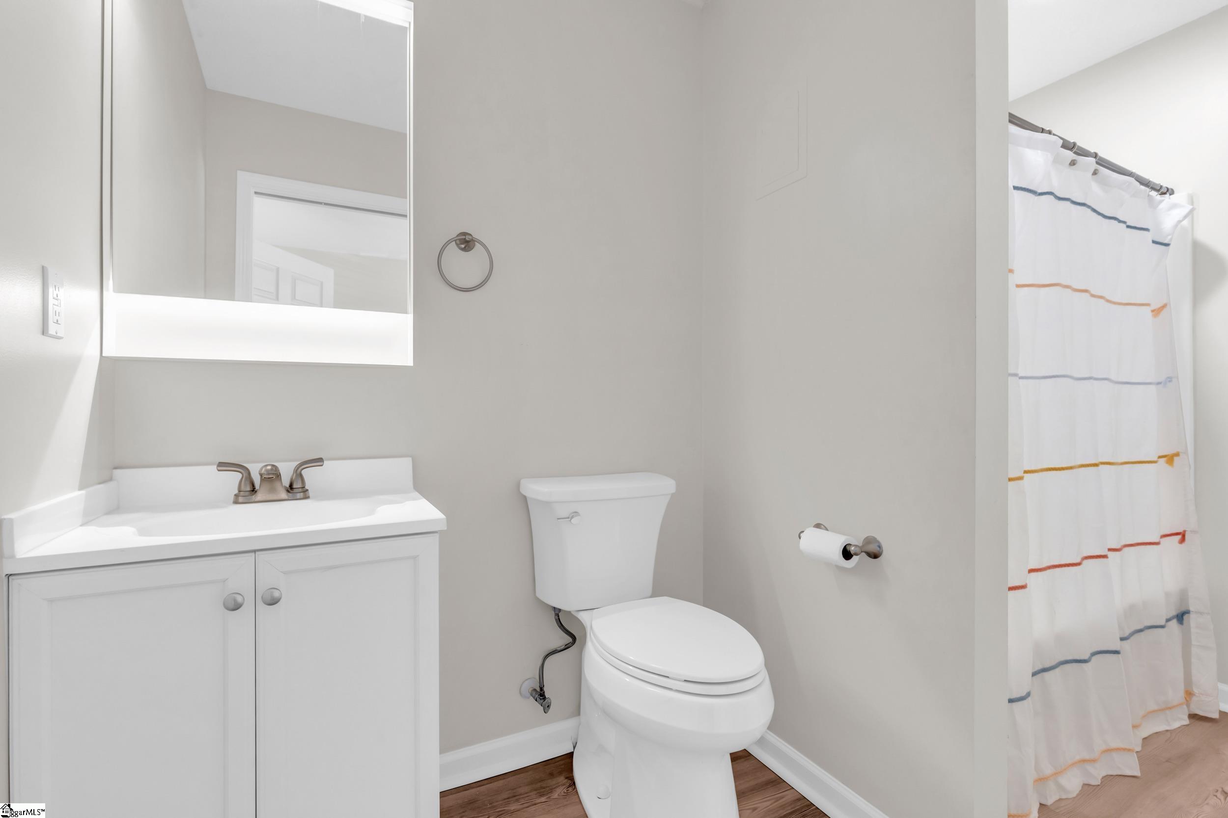 330 Split Oak Lane Inman, SC 29349