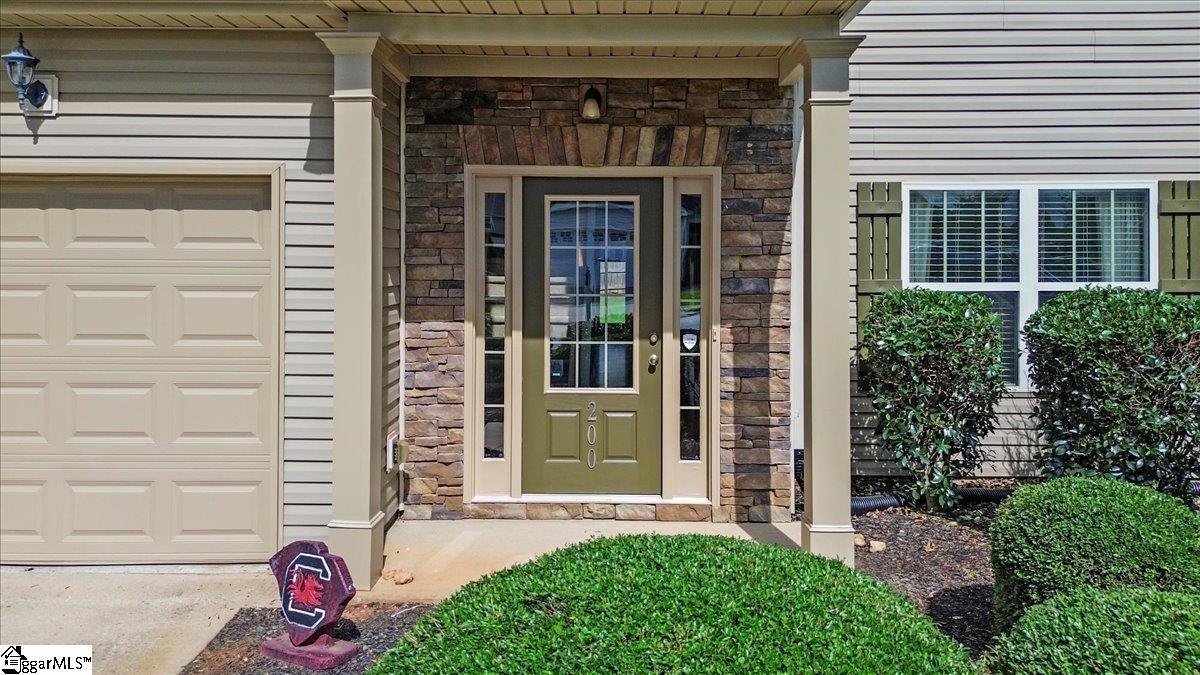 200 St Lucie Drive Simpsonville, SC 29681