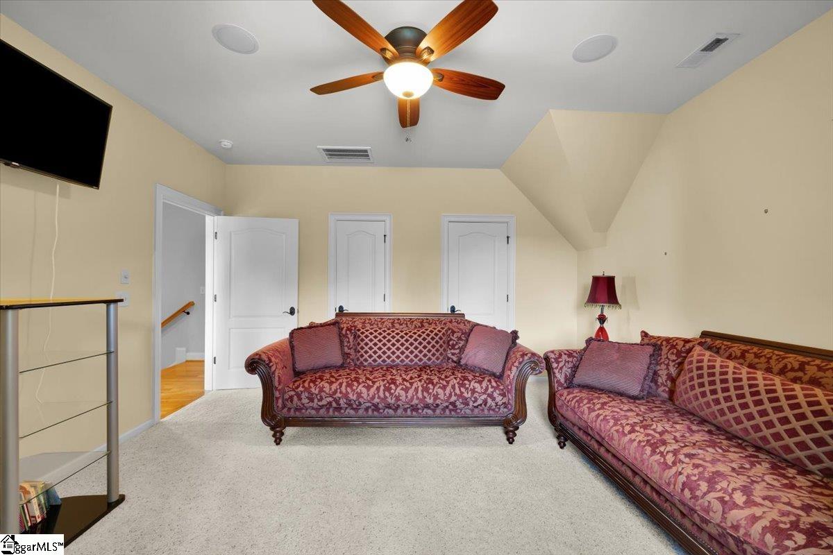 34 Great Lawn Drive Piedmont, SC 29673