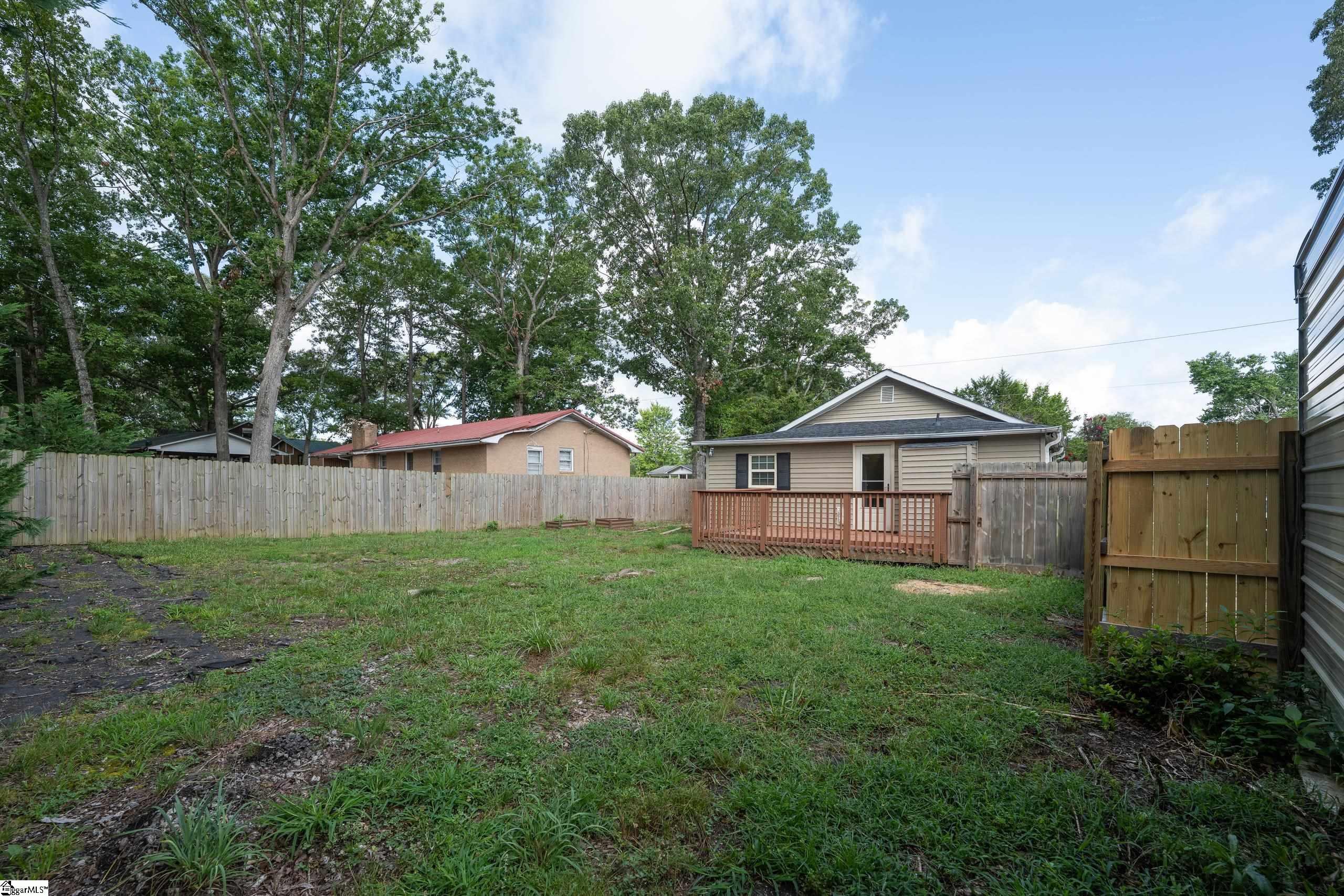 14 Duncan Road Greenville, SC 29617