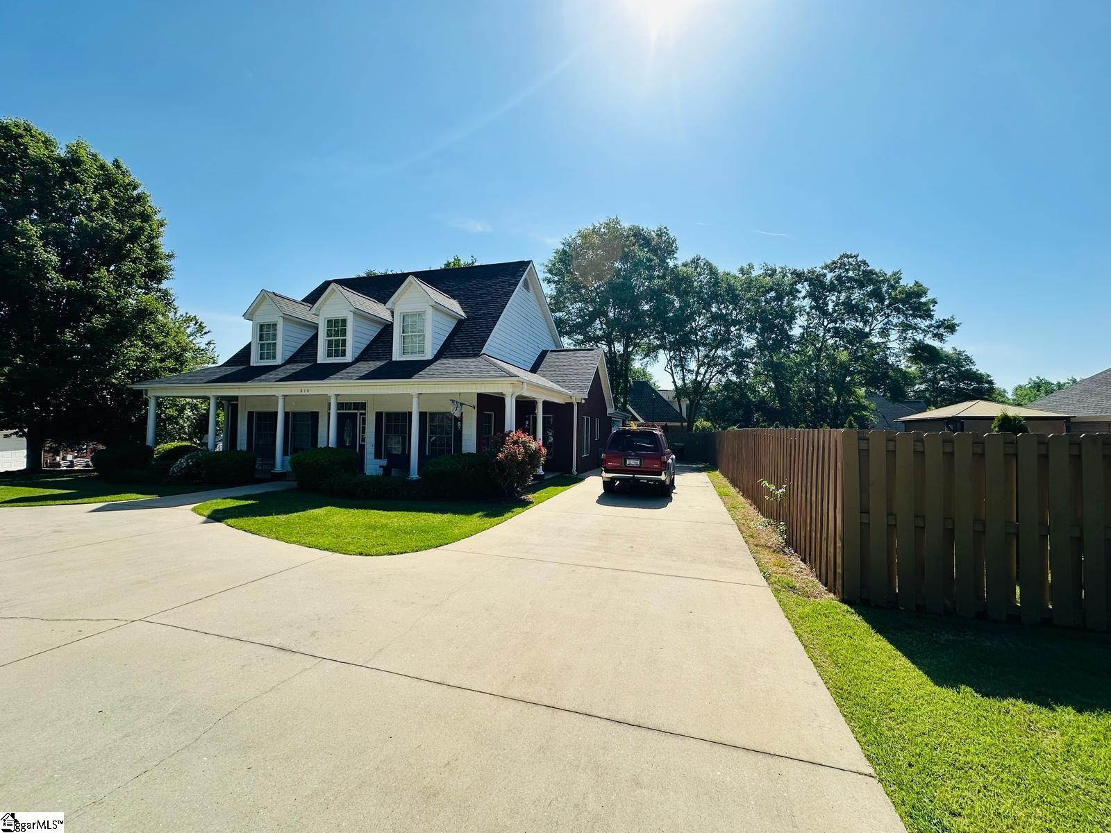 810 Tapestry Court Boiling Springs, SC 29316