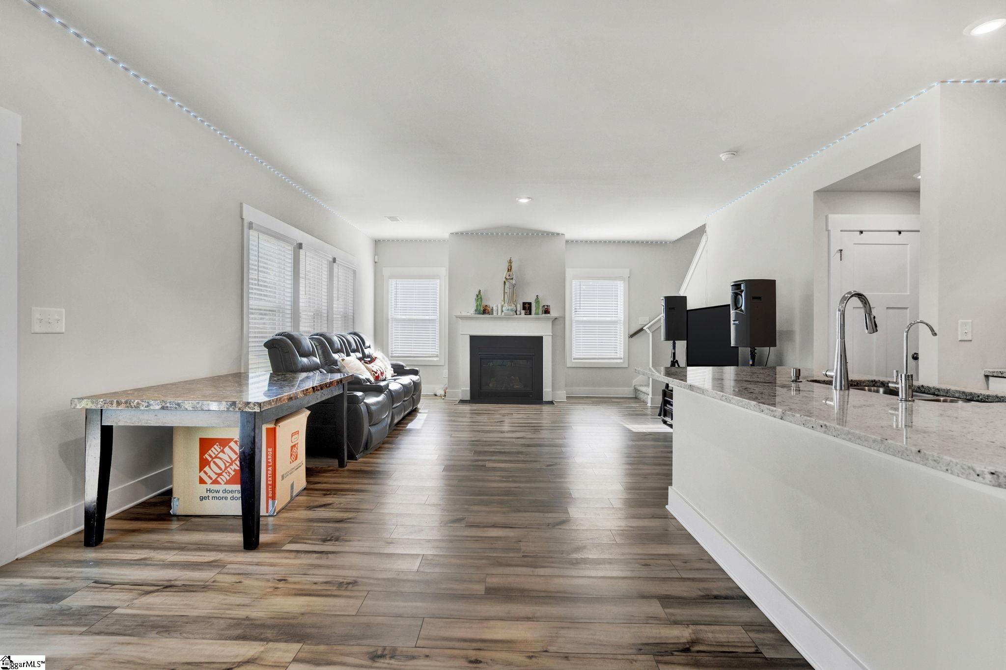 405 Roderick Lane Greenville, SC 29605