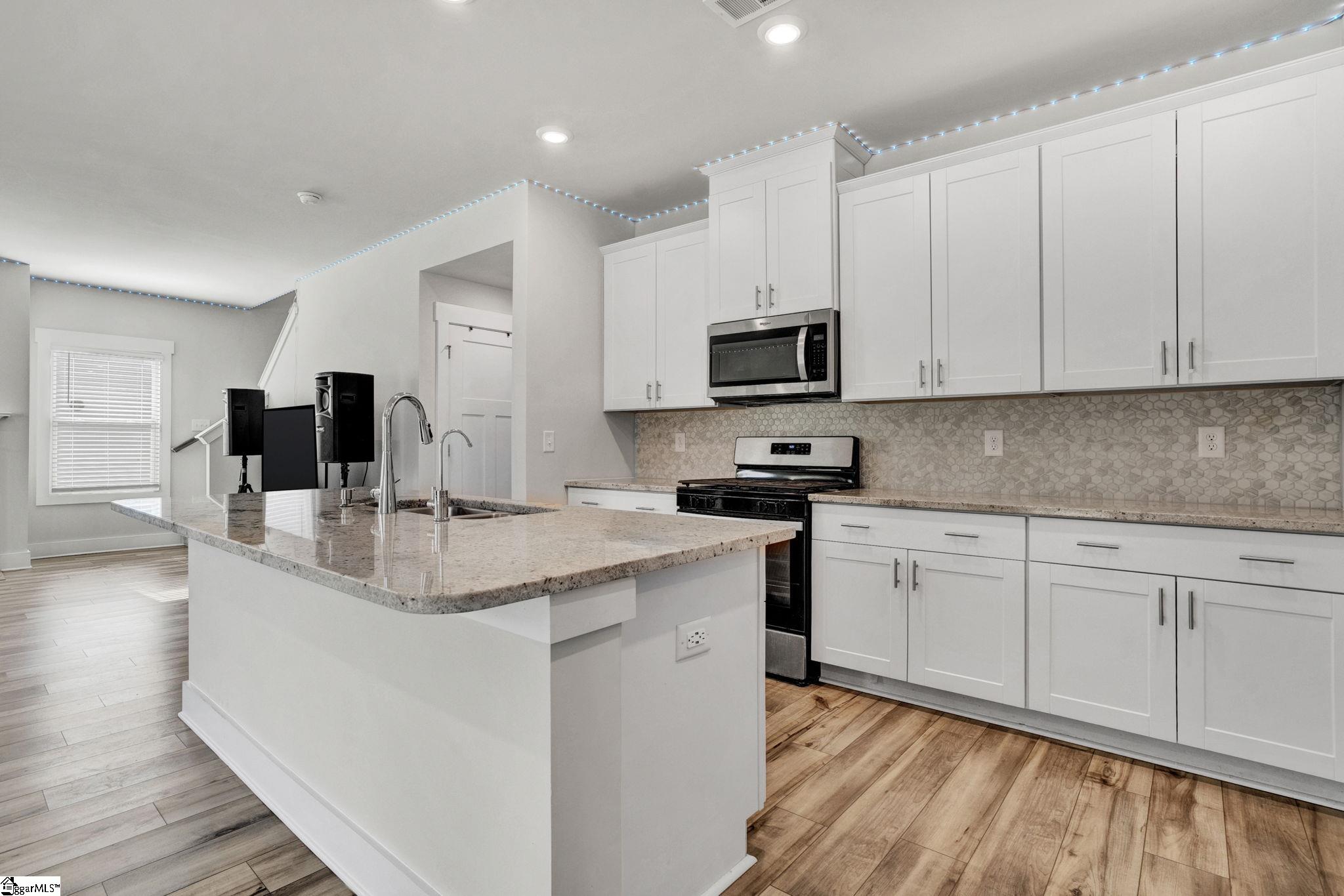 405 Roderick Lane Greenville, SC 29605